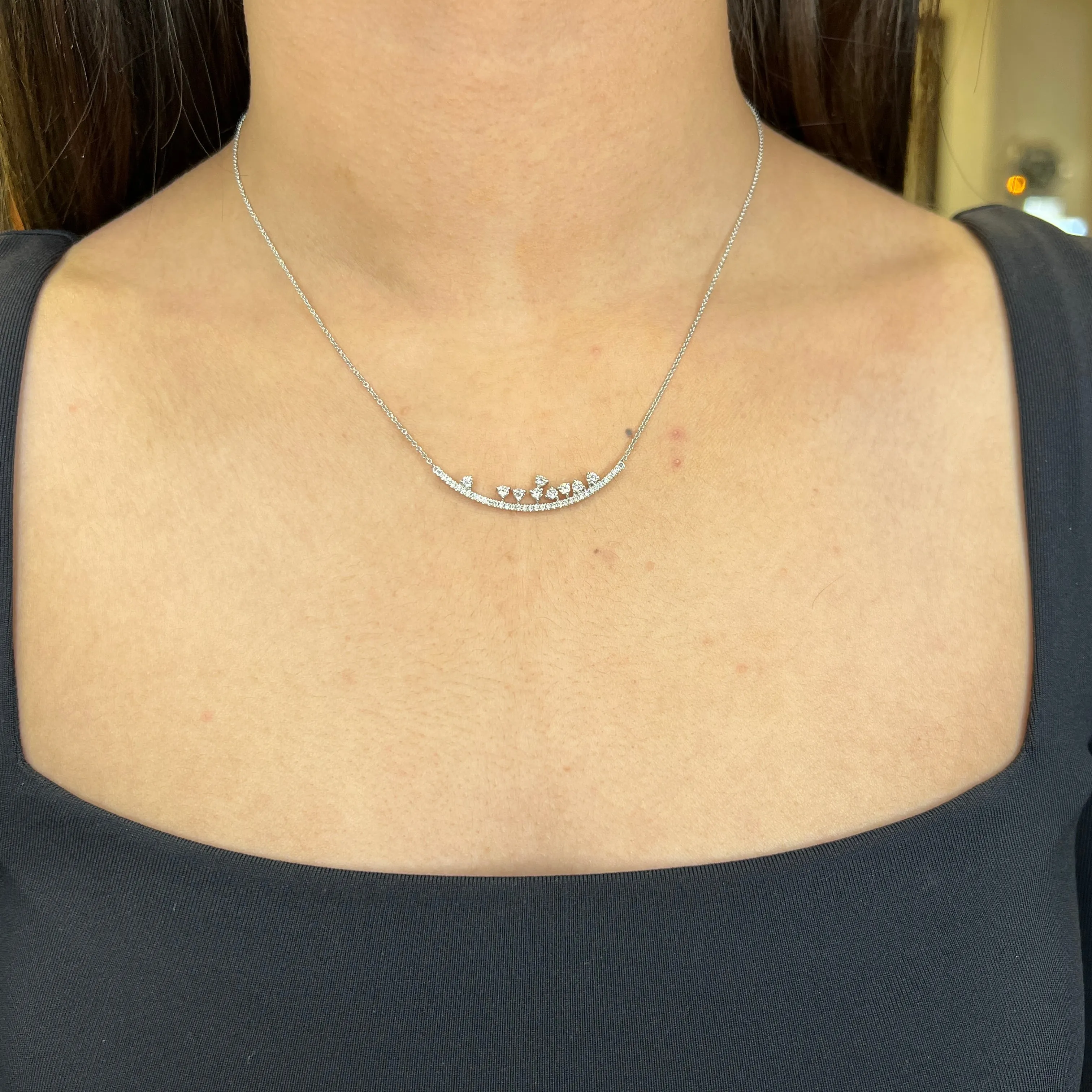 10K White Gold (0.51ct) Diamond Curved Horizontal Necklace