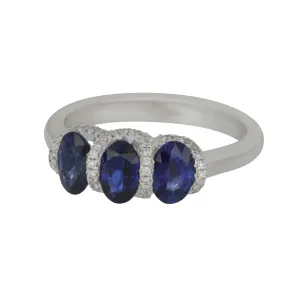 14k White Gold 3 Oval Sapphire and Diamond Ring Aize 6.5, SA=1.78tw D=0.20tw GH/SI