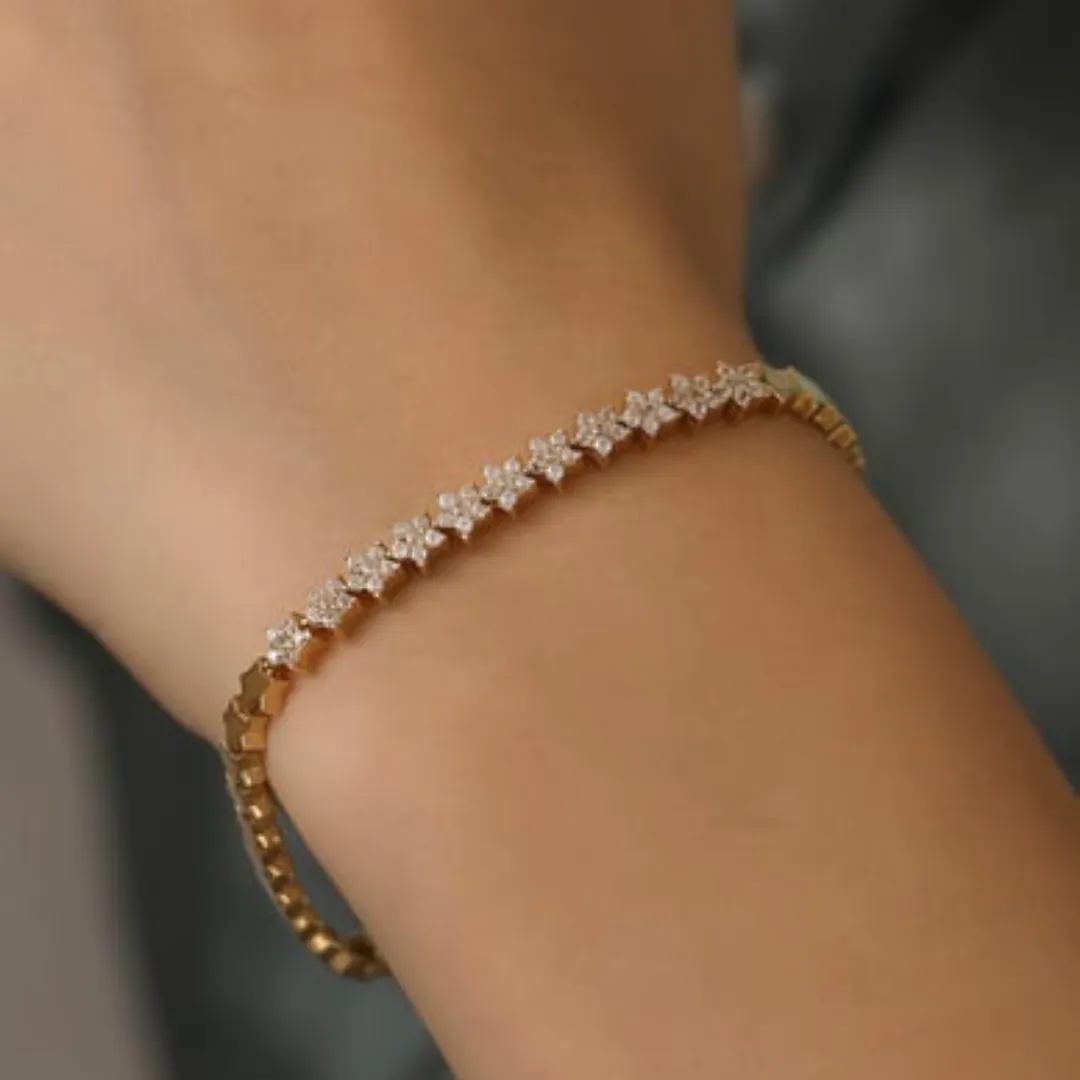 14K YELLOW GOLD DIAMOND STAR BRACELET