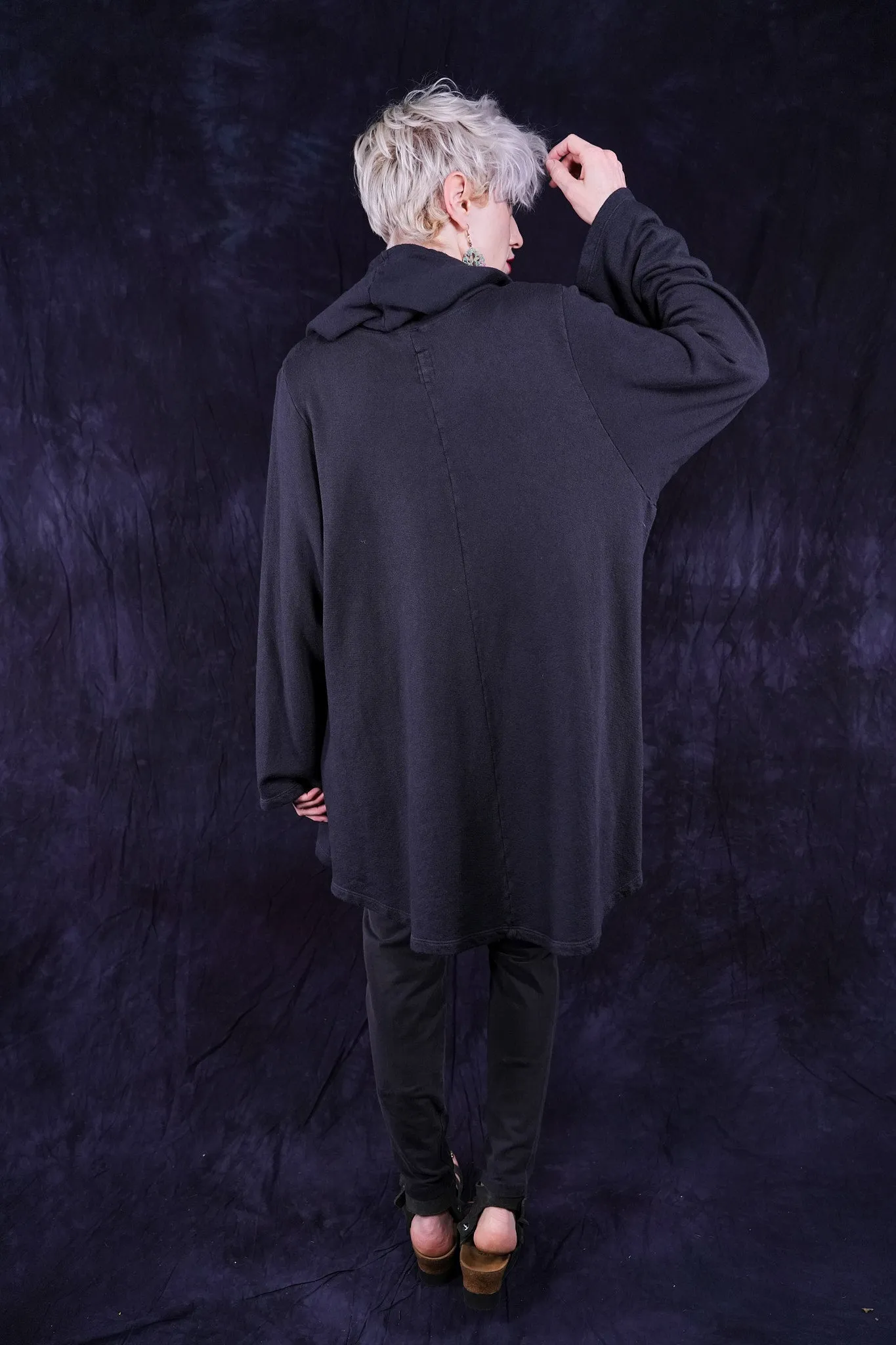 1607 Sweet Pocket Hoodie Black Sand-P