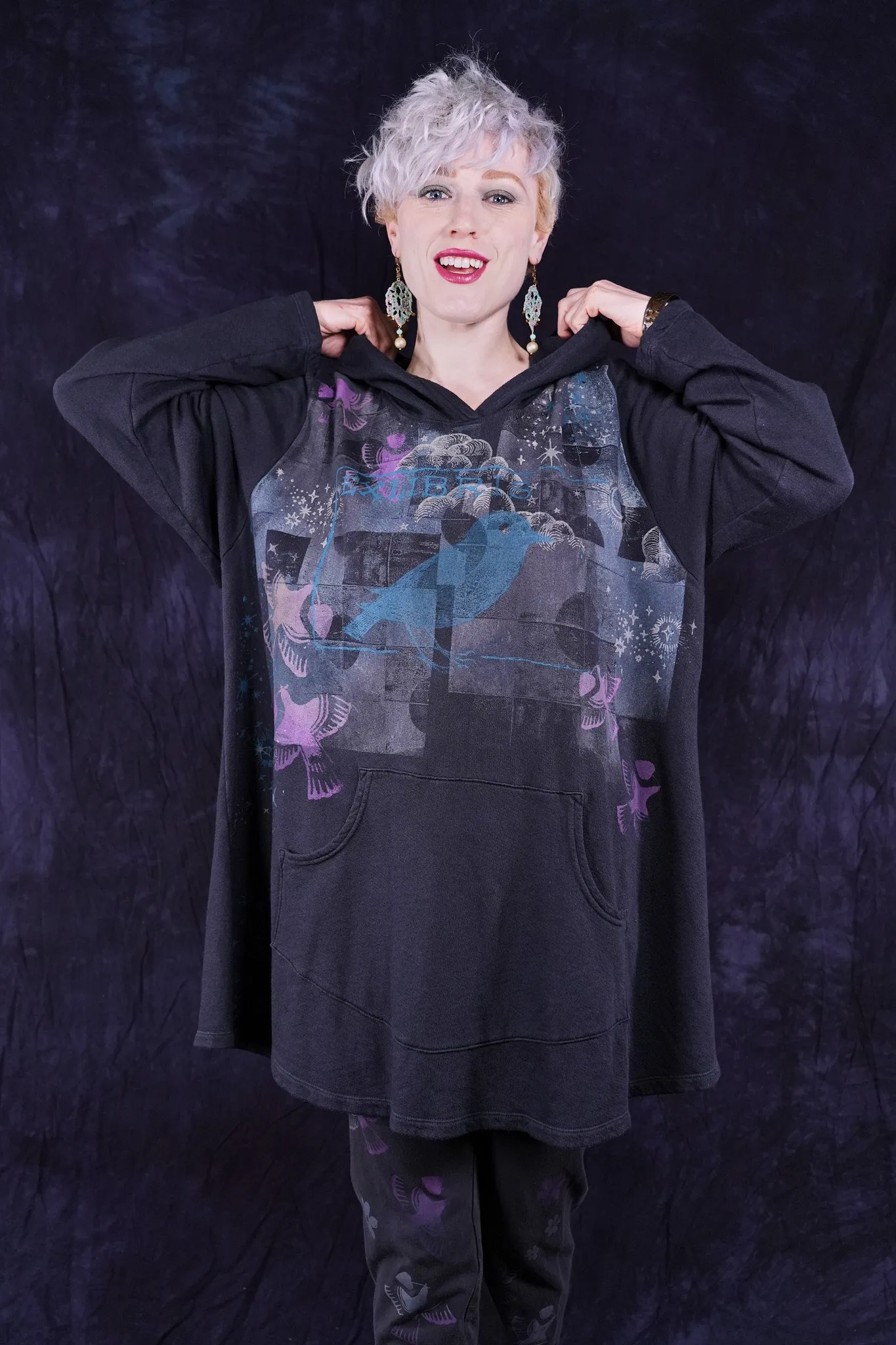 1607 Sweet Pocket Hoodie Black Sand-P