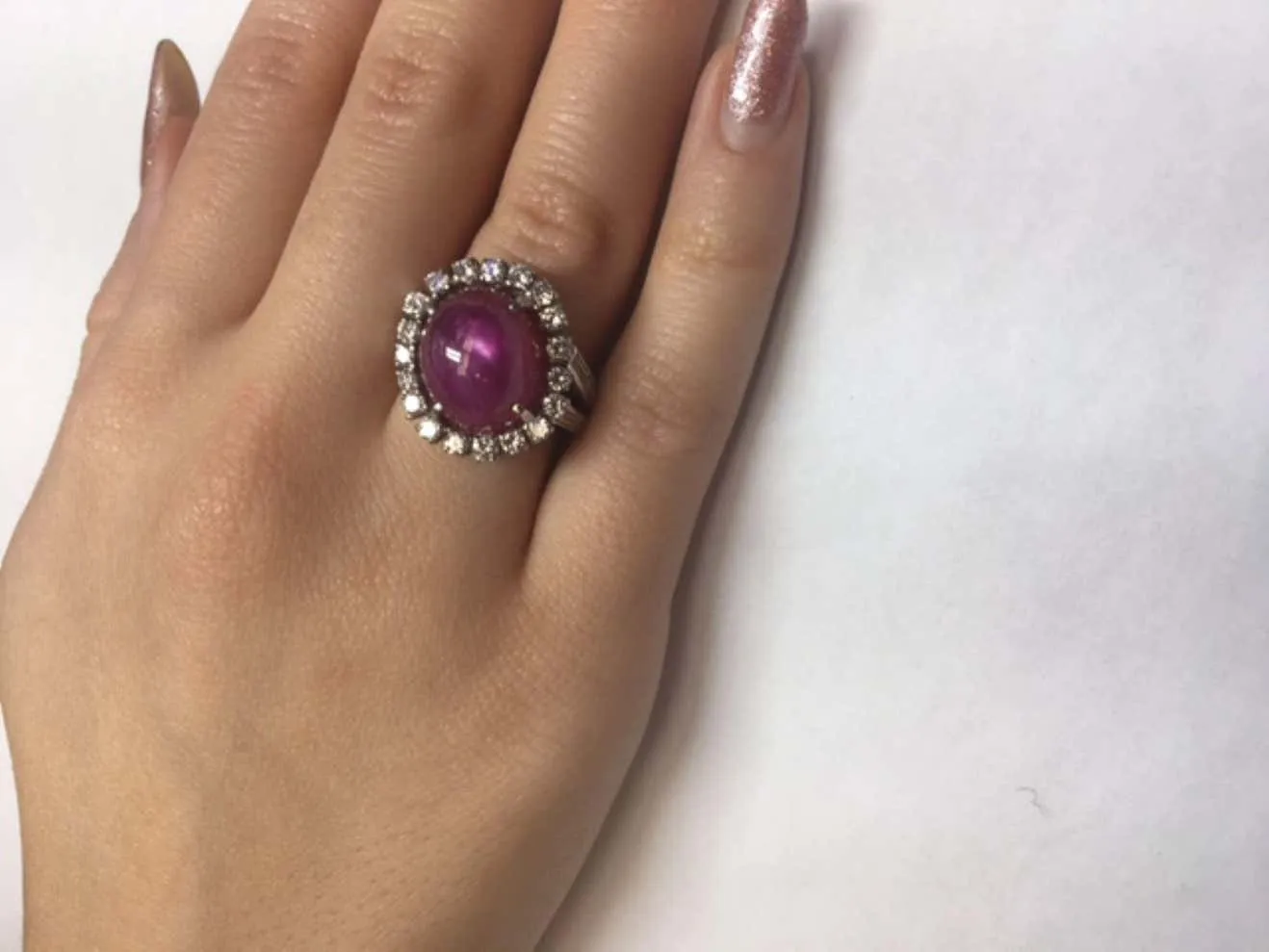 1960s Star Ruby Diamond Platinum Cocktail Ring