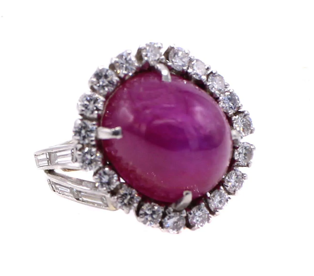 1960s Star Ruby Diamond Platinum Cocktail Ring