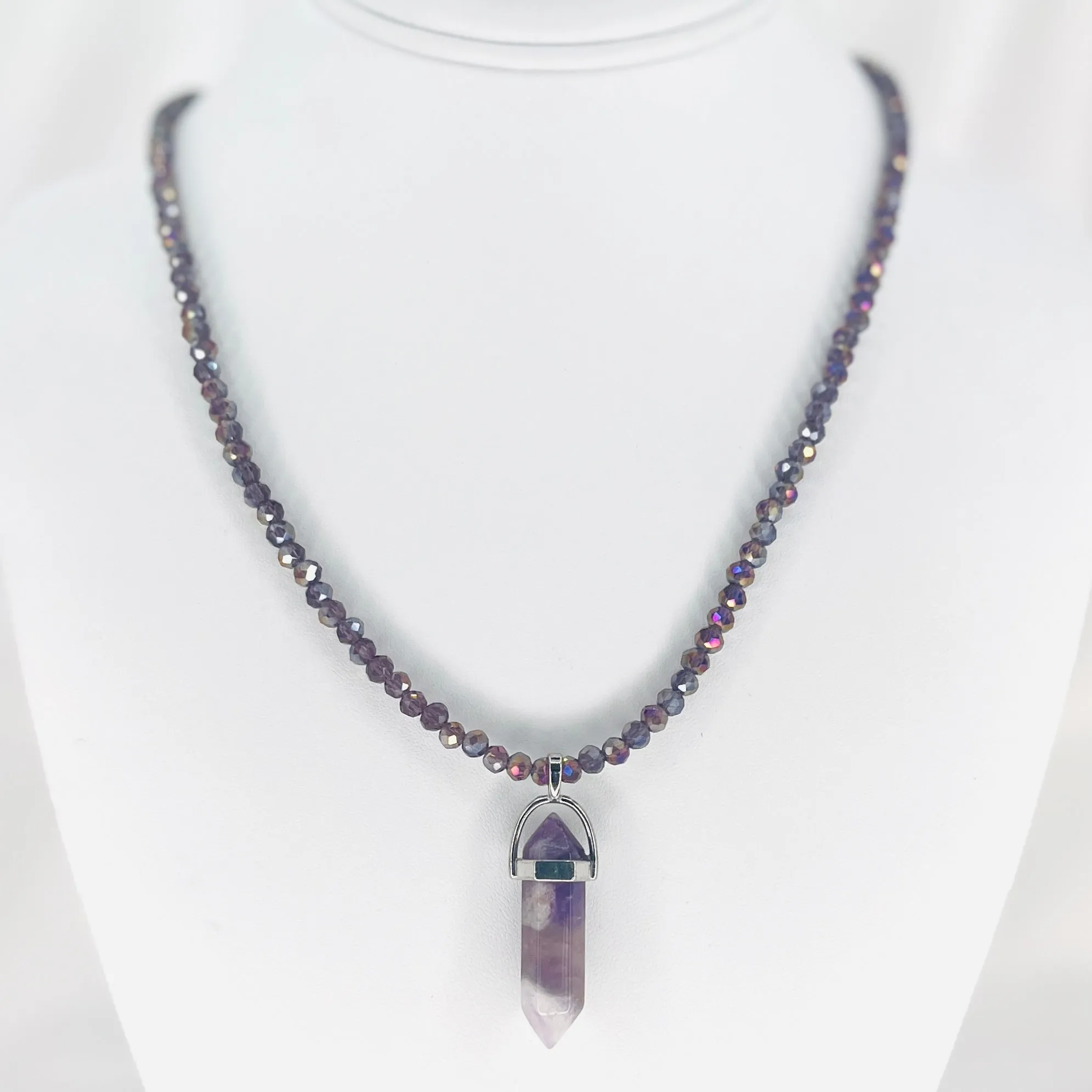 Amethyst Natural Stone Necklace – Elegant and Meaningful