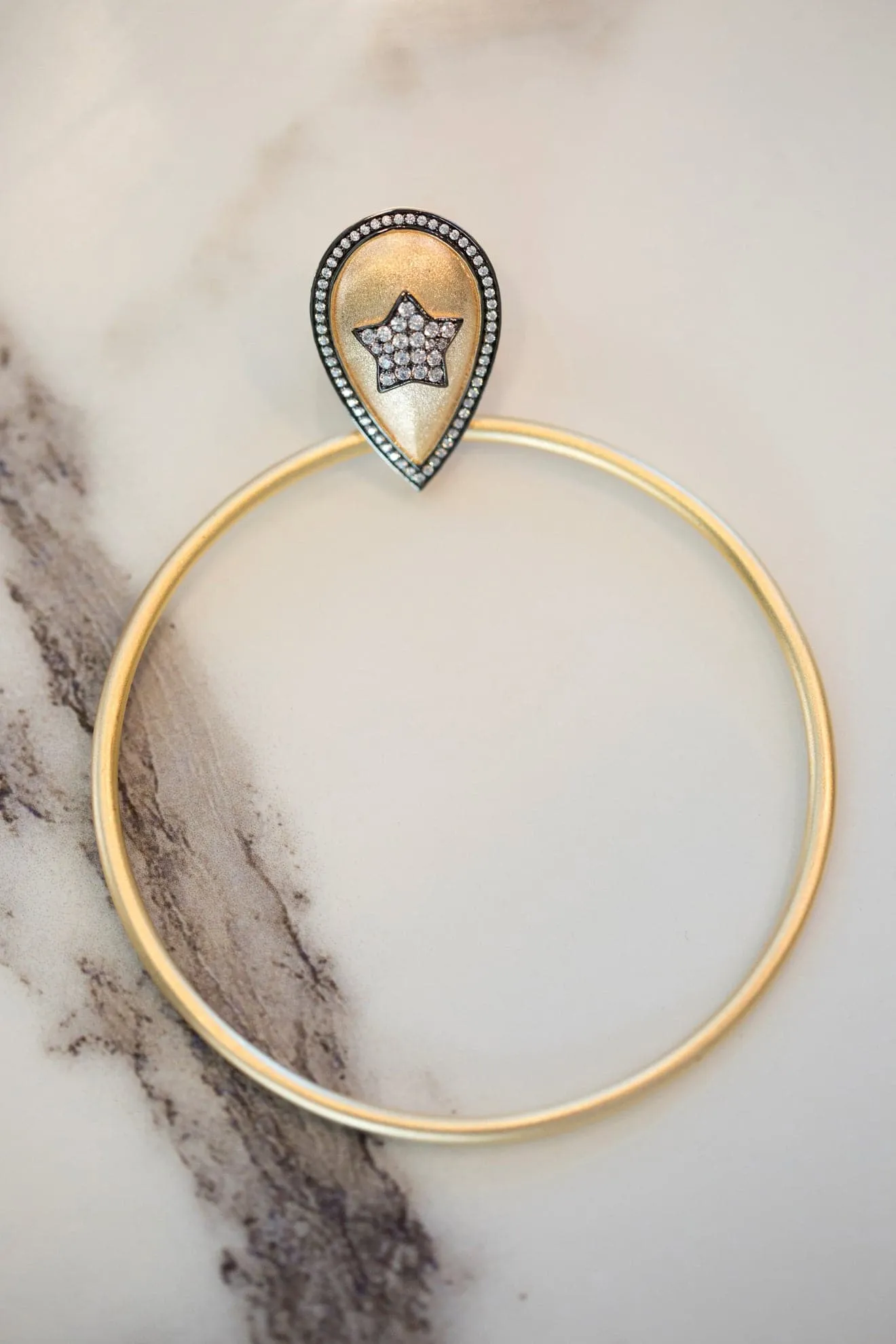 Ammanii The Dazzling Pave Star Large Hoop Earrings Vermeil Gold