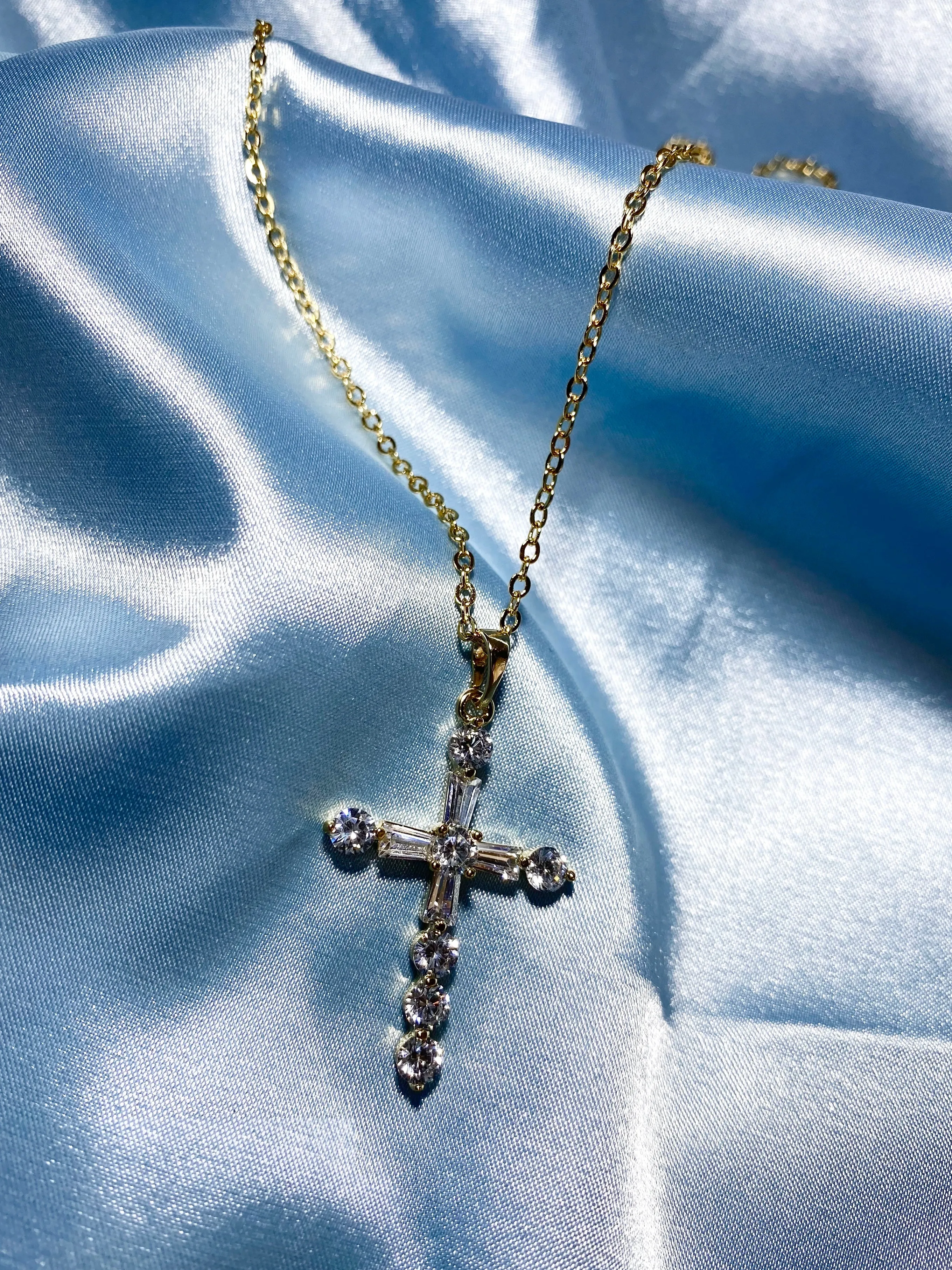 Anais Cross Necklace