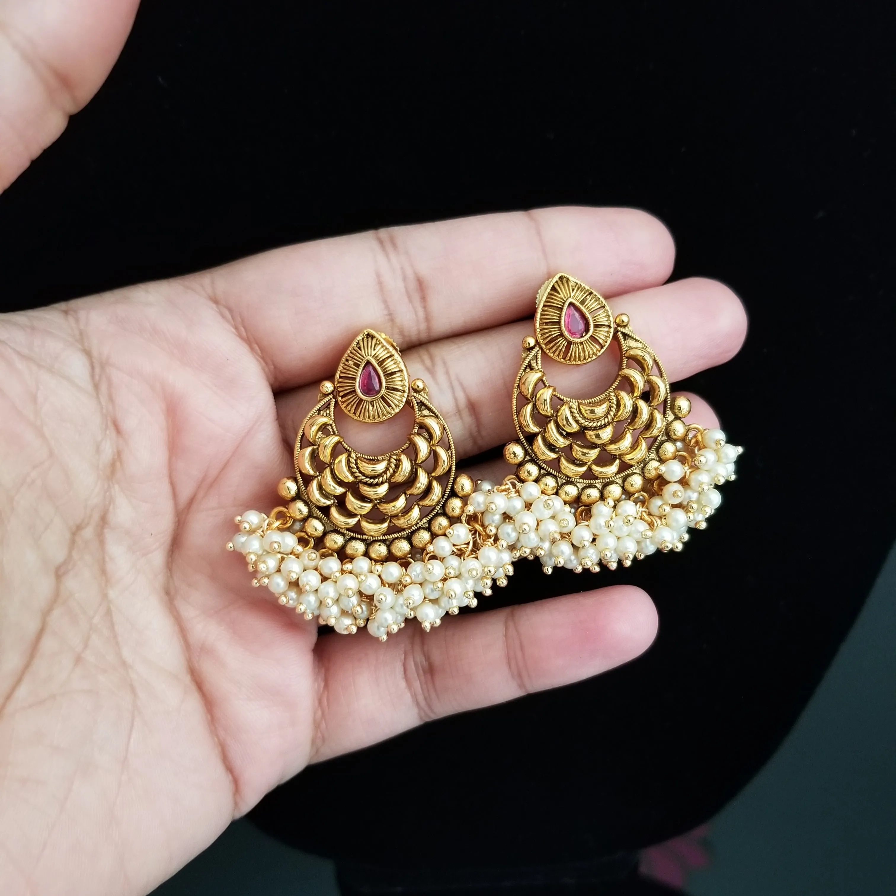 Antique Classic Necklace With Gold Plating FL24