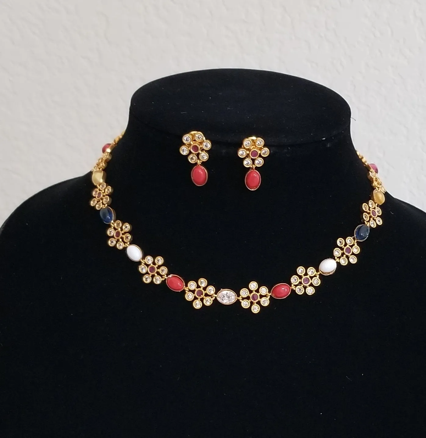 Antique South Indian Necklace With Matte Gold Plating Gr5