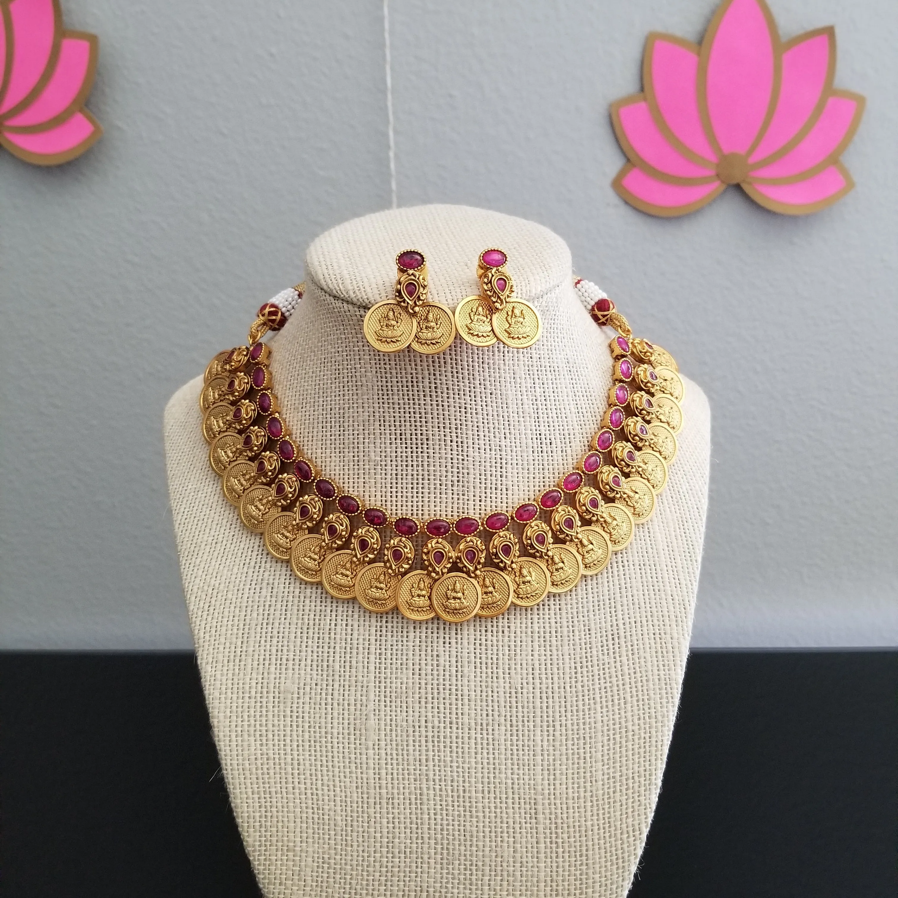 Antique Temple Necklace With Matte Gold Plating 1717