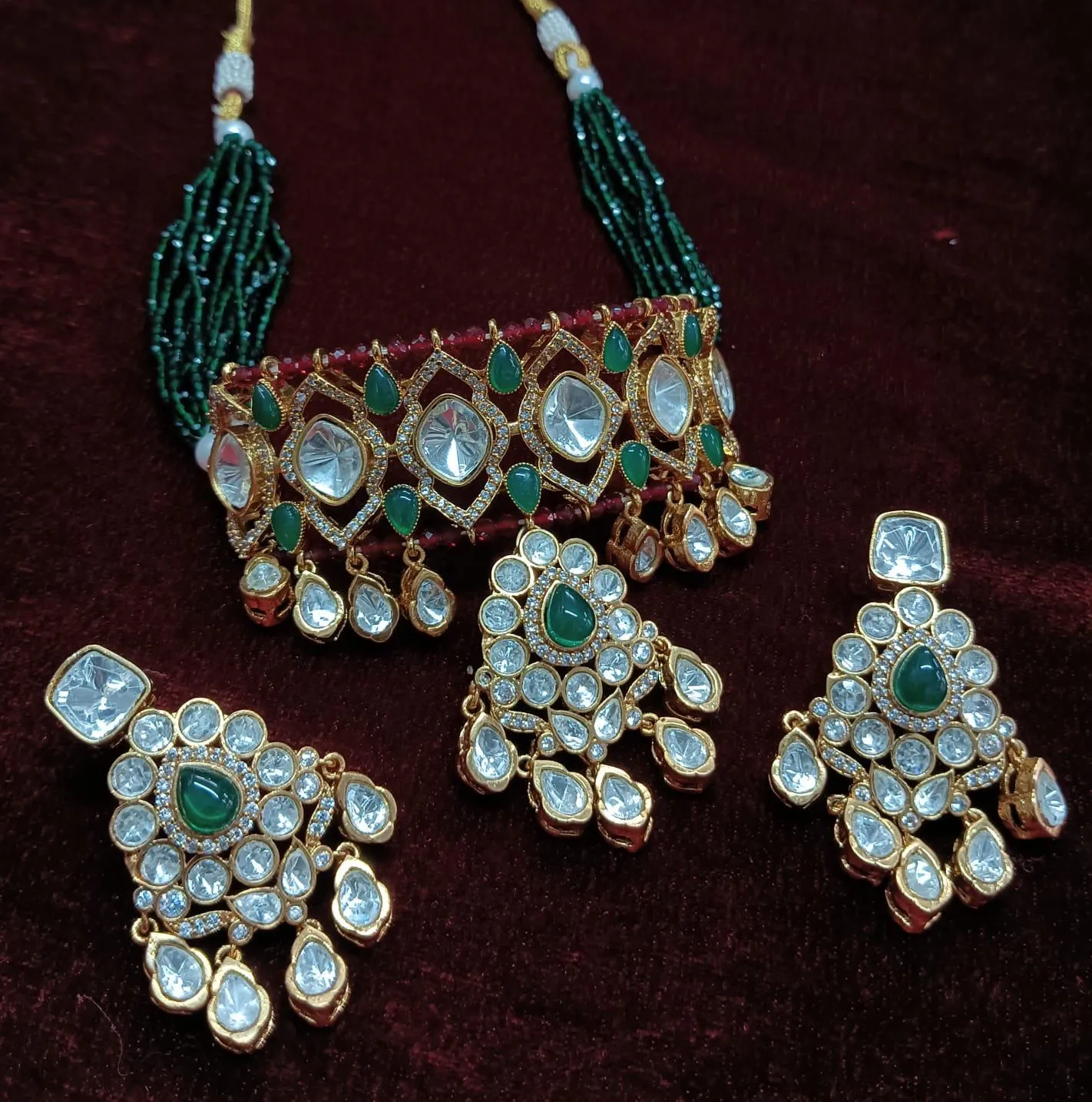 Beautiful Choker Set With Stone