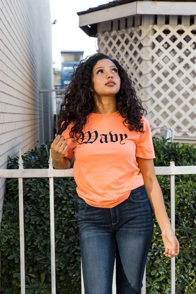 Black Wavy (OE) | Coral Tee