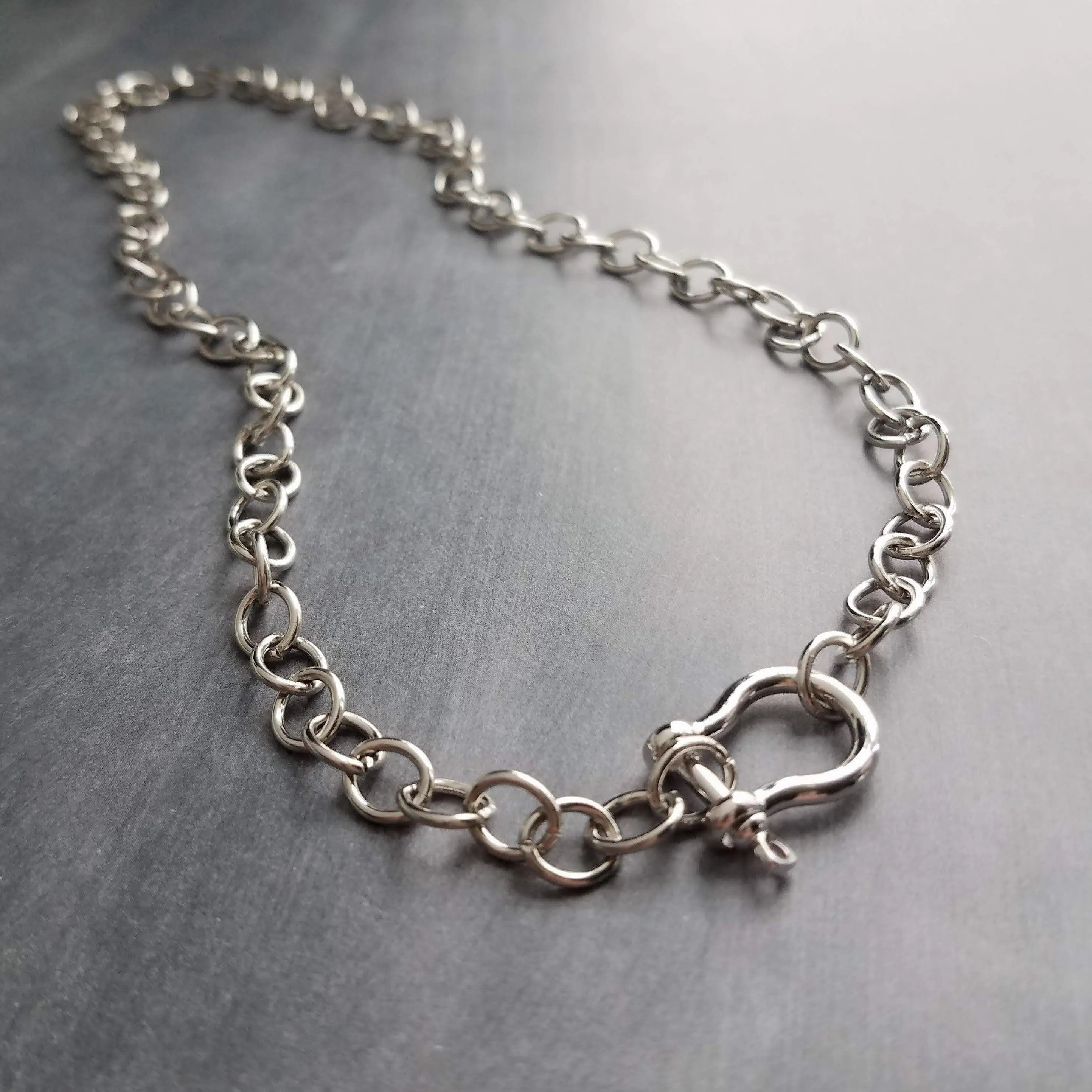 Chunky Silver Chain, front clasp necklace, large round O link chain, round clasp, spring gate clasp chain, thick round clasp, stainless oval