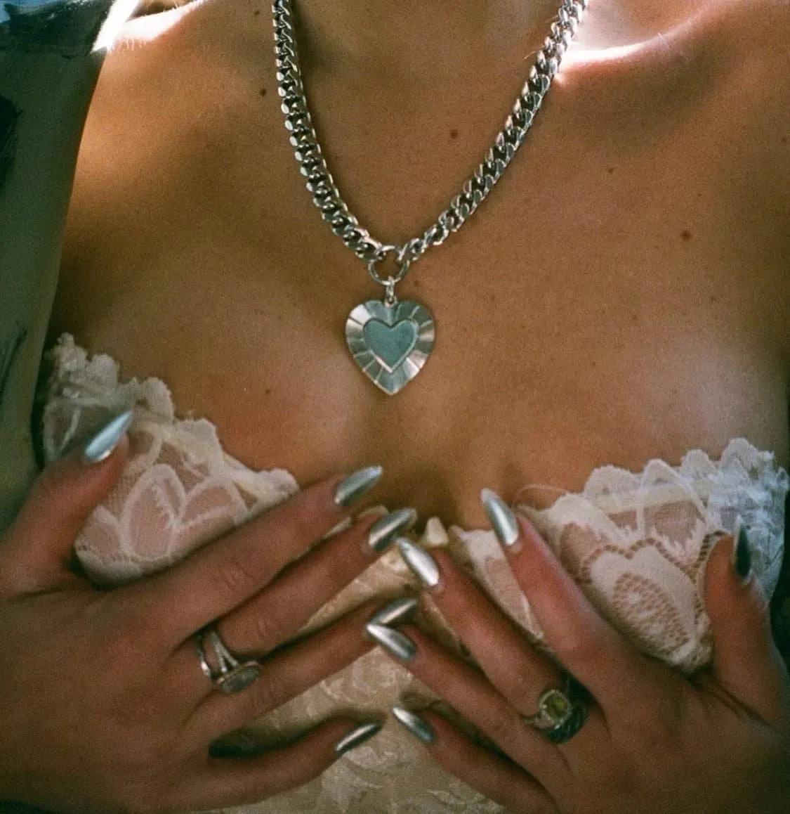 Curb Chain & Heart Pendant Necklace
