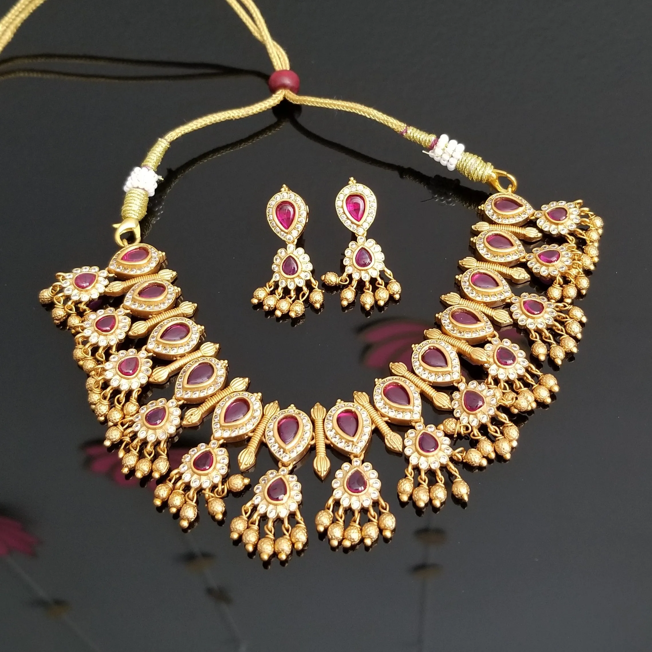CZ And Kemp Stone Necklace Set With Gold Finish JT13