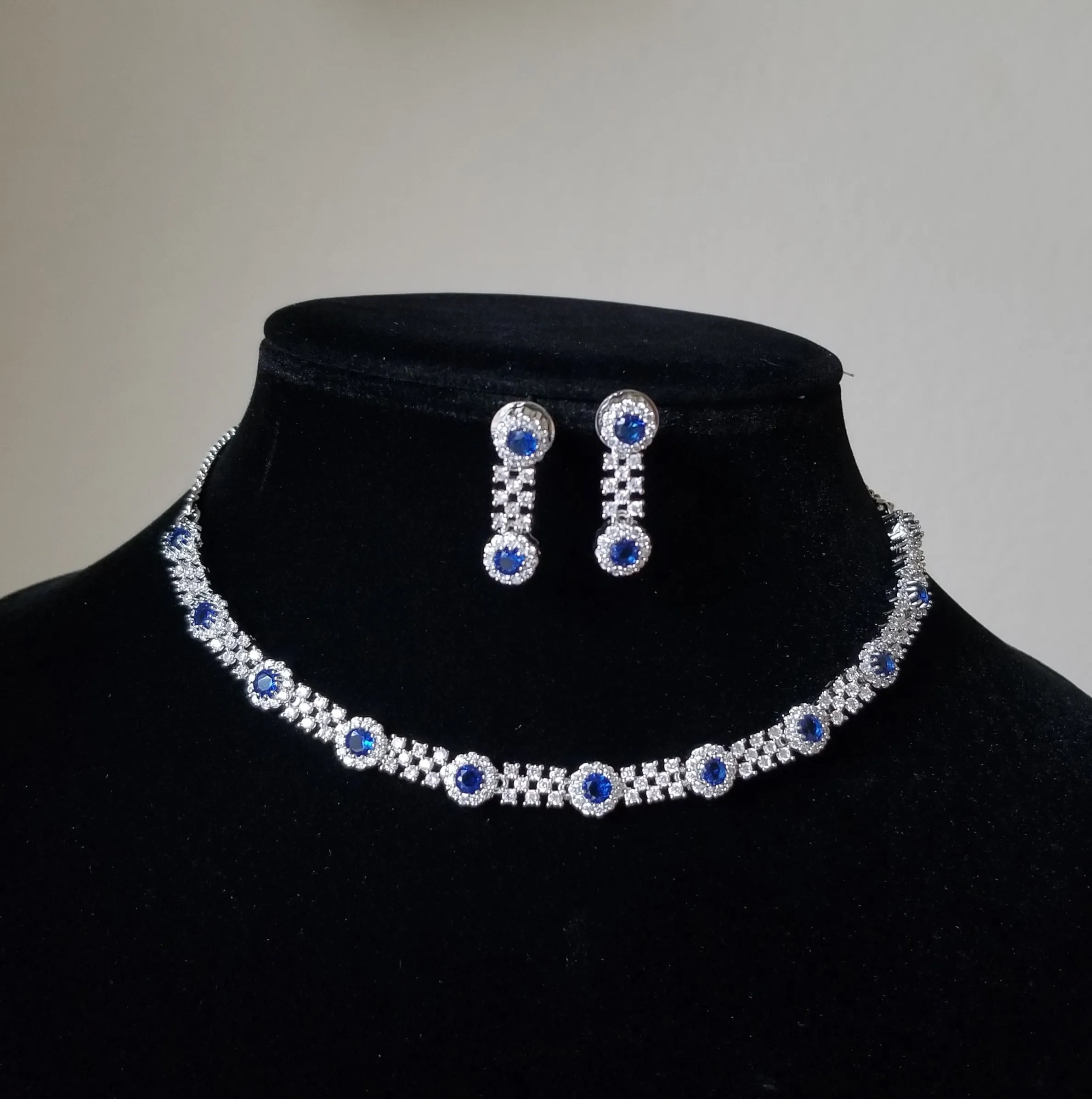 Cz Classic Necklace With Rhodium Plating GL32