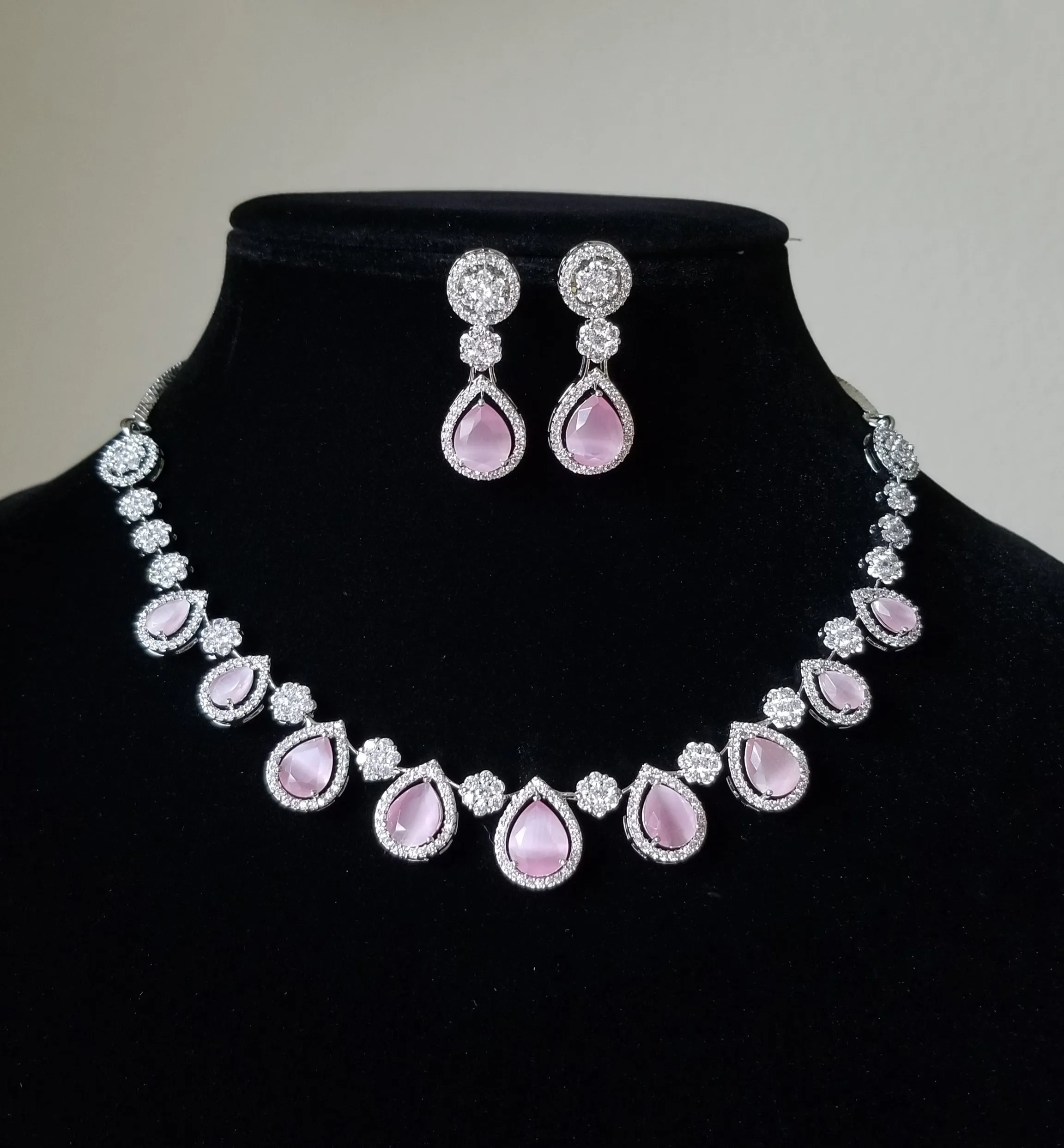 Cz Classic Necklace With Rhodium Plating GL36