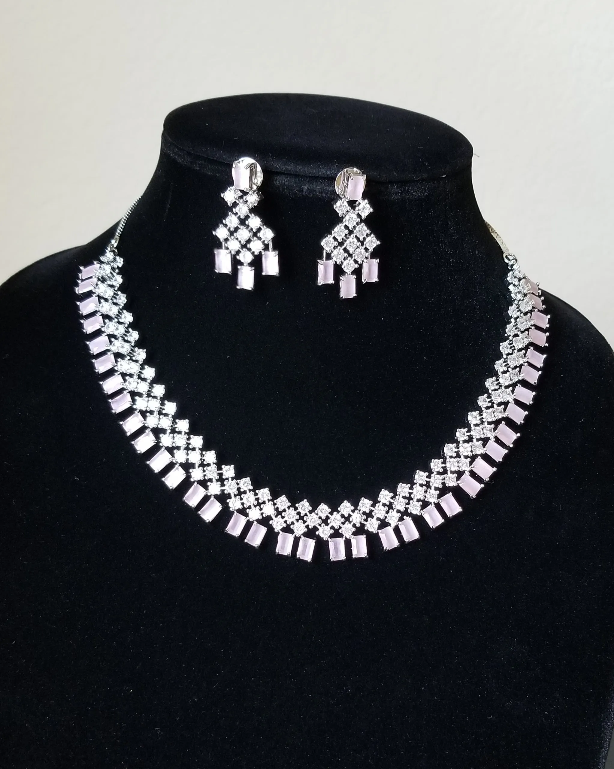 Cz Classic Necklace With Rhodium Plating U31