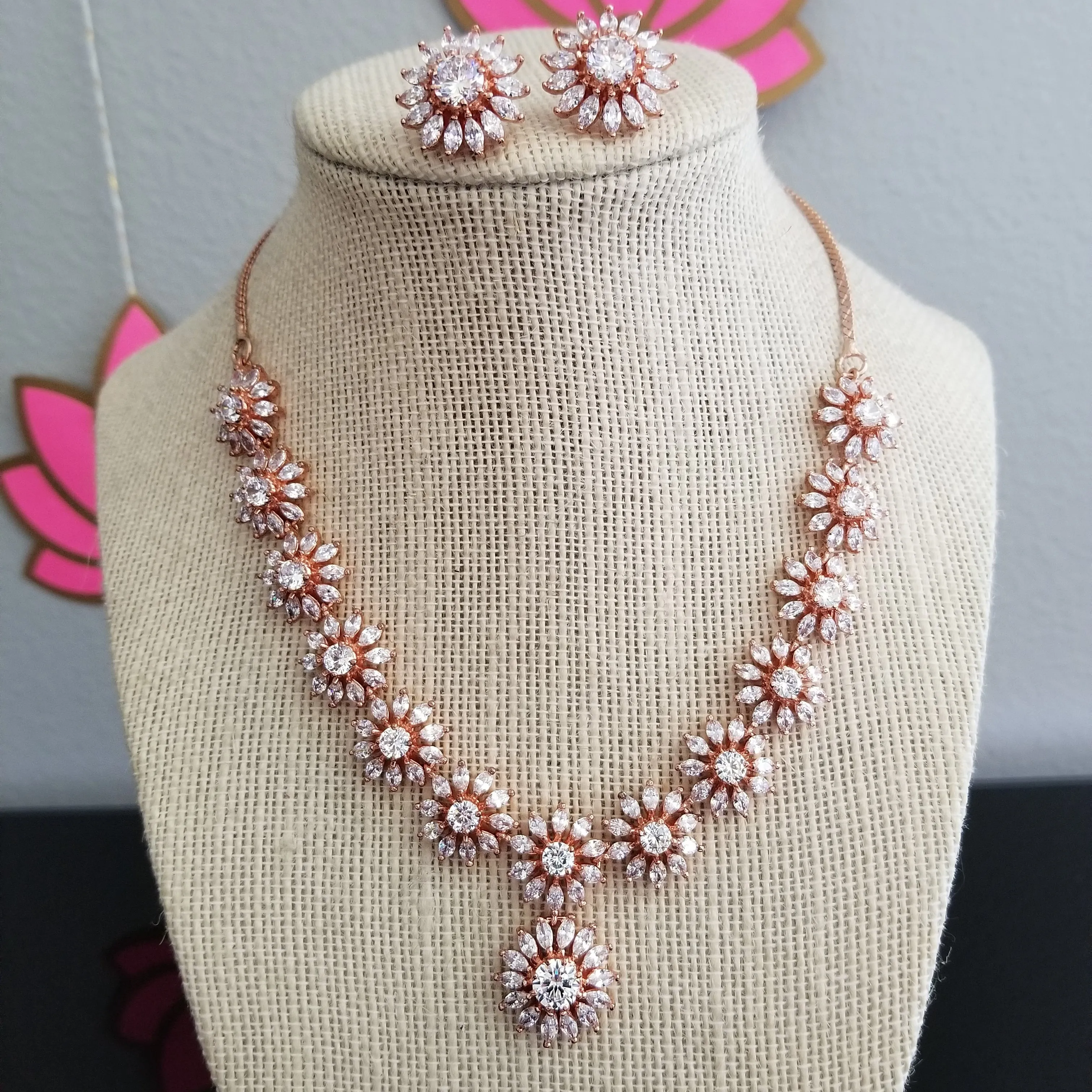 Cz Classic Necklace With Rose Gold Plating jk121