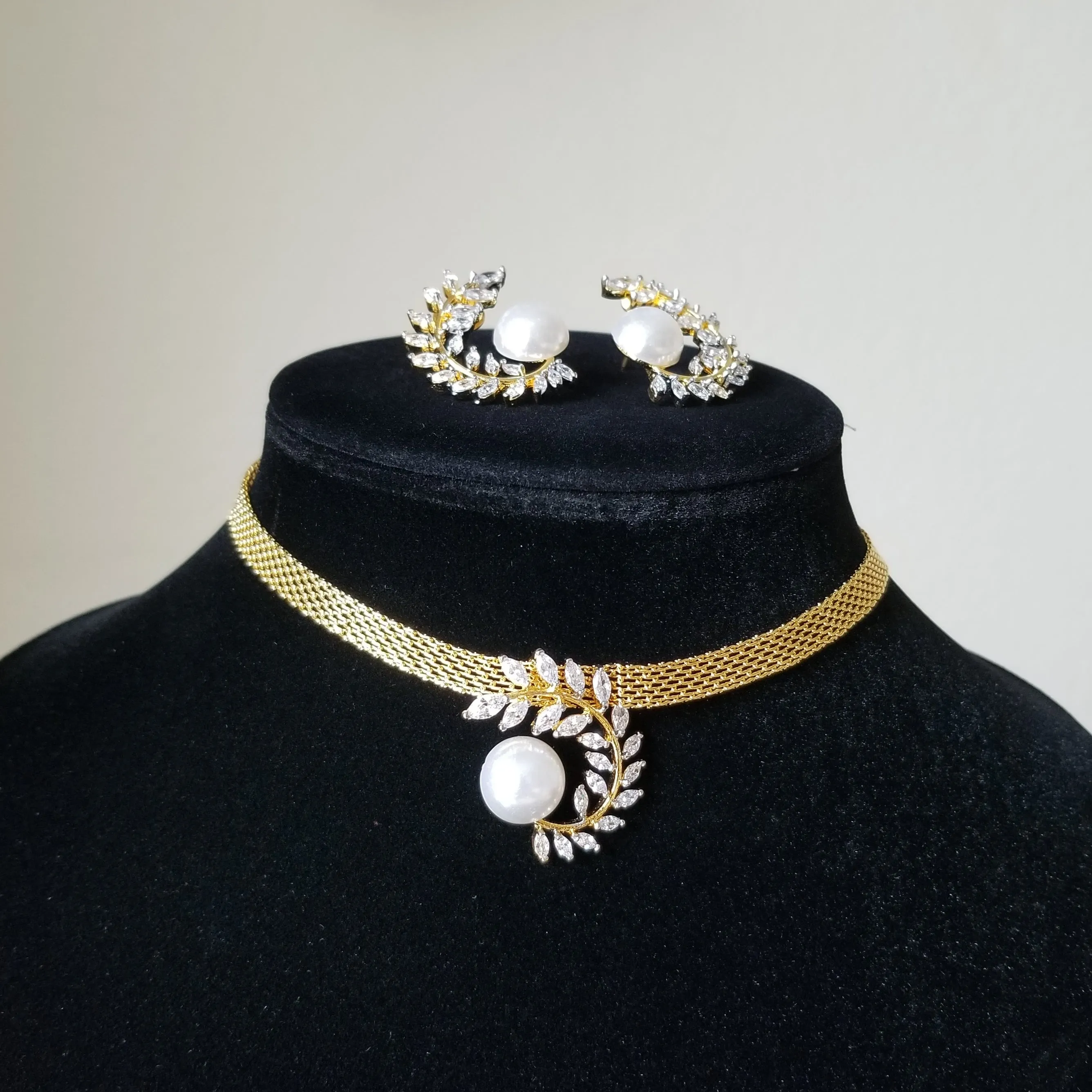 Cz Classic Pendant Set With 2 Tone Plating GL38