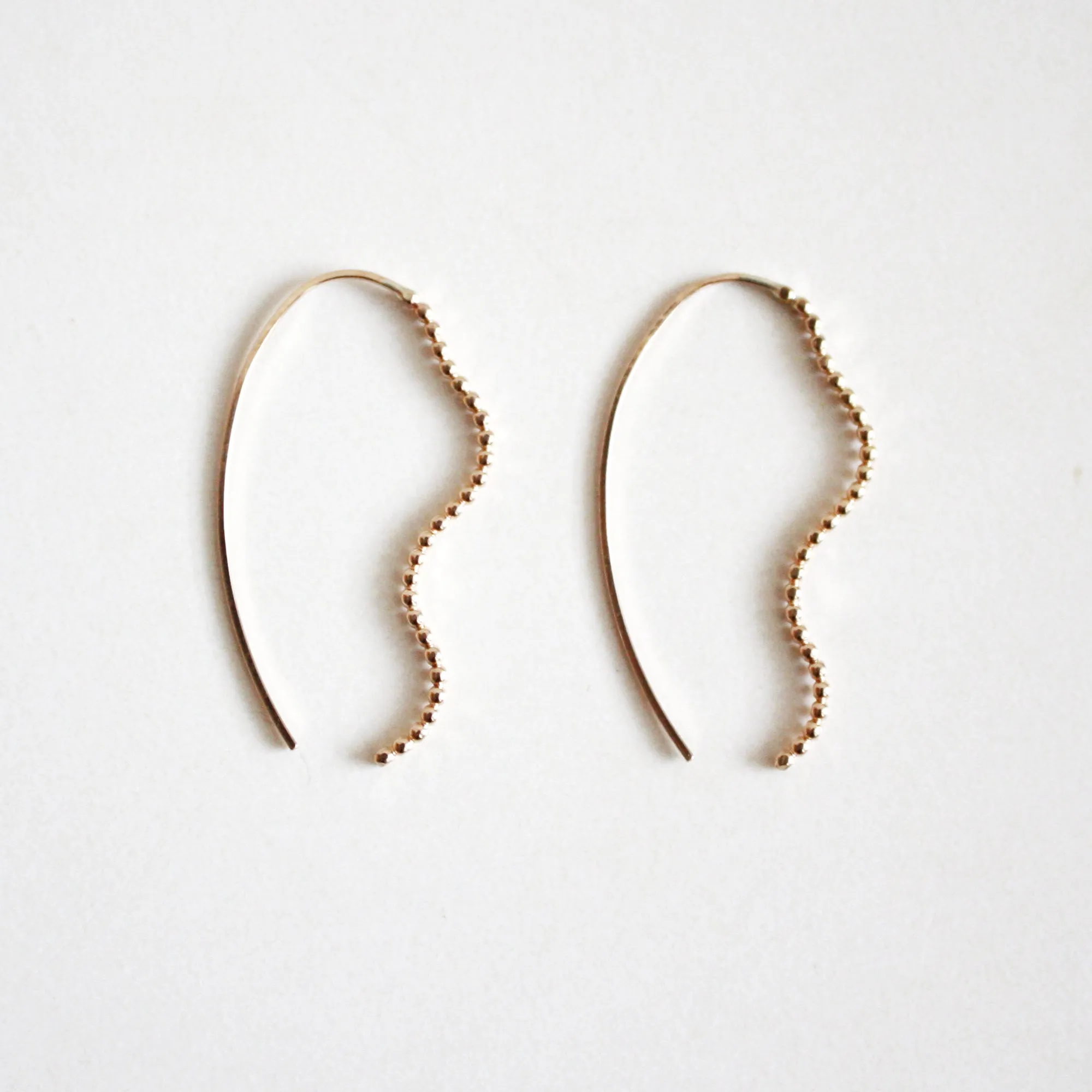 Dot Wavy Threader Earrings - Large