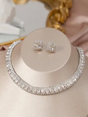 Elegant Crystal Jewelry Set: Dazzling Necklace and Earrings