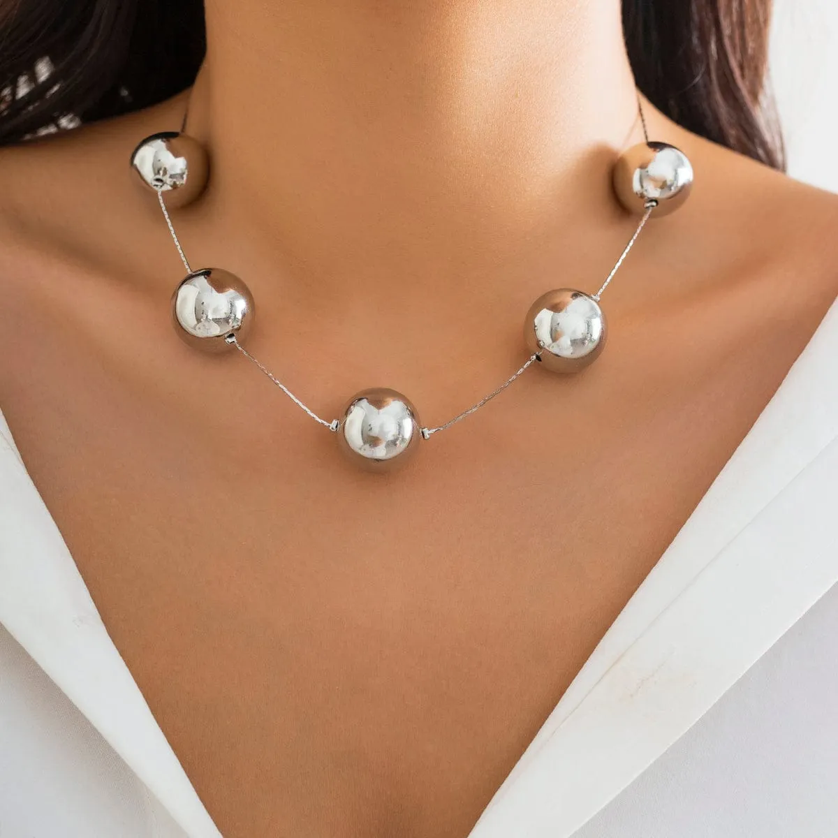 Elegant Five Ball String Chain Necklace