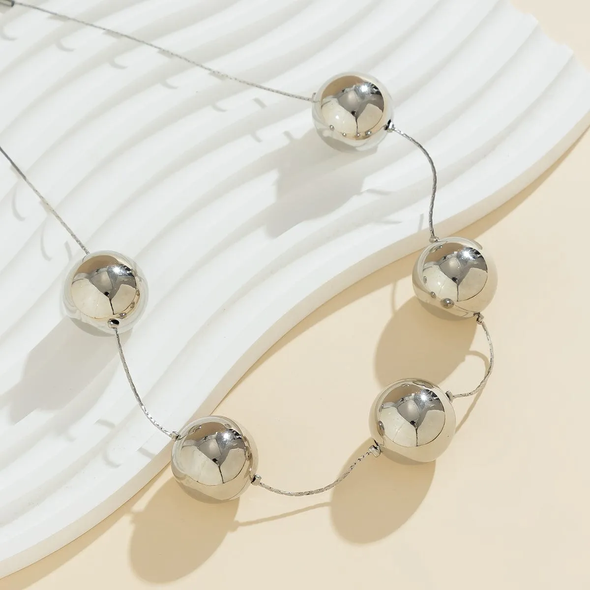 Elegant Five Ball String Chain Necklace