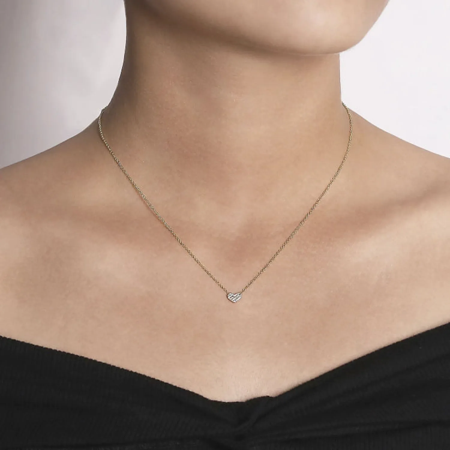 Gabriel & Co. Petite Pave Diamond Heart Pendant