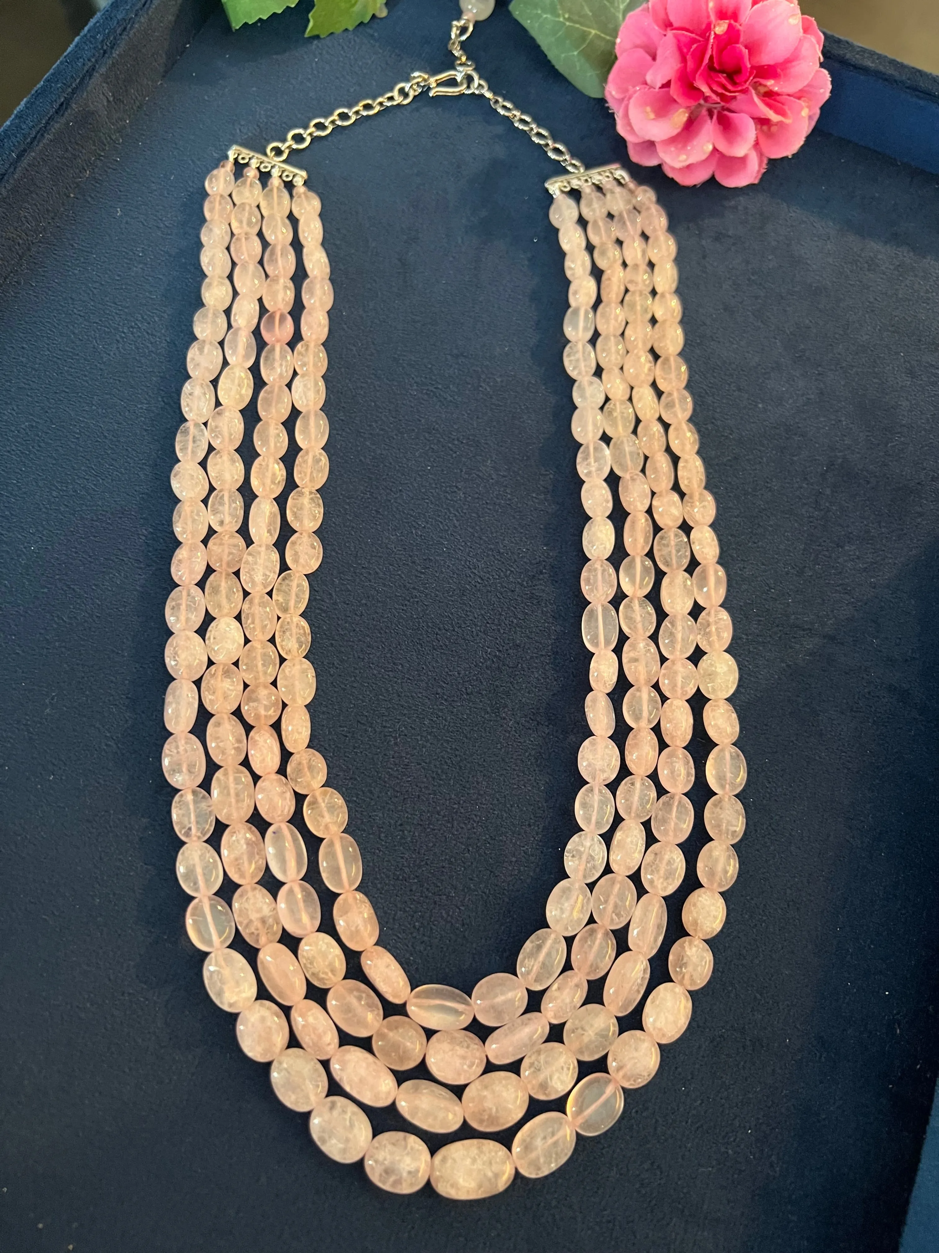 Handcrafted Rose Quartz Necklace: Elegance and Love