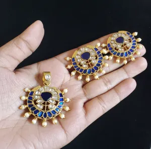 Jadau Kundan Pendant Set Blue