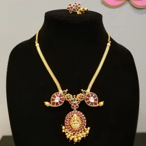 Laxmi Kemp Pendant Chain Set With Orange Matt Finish