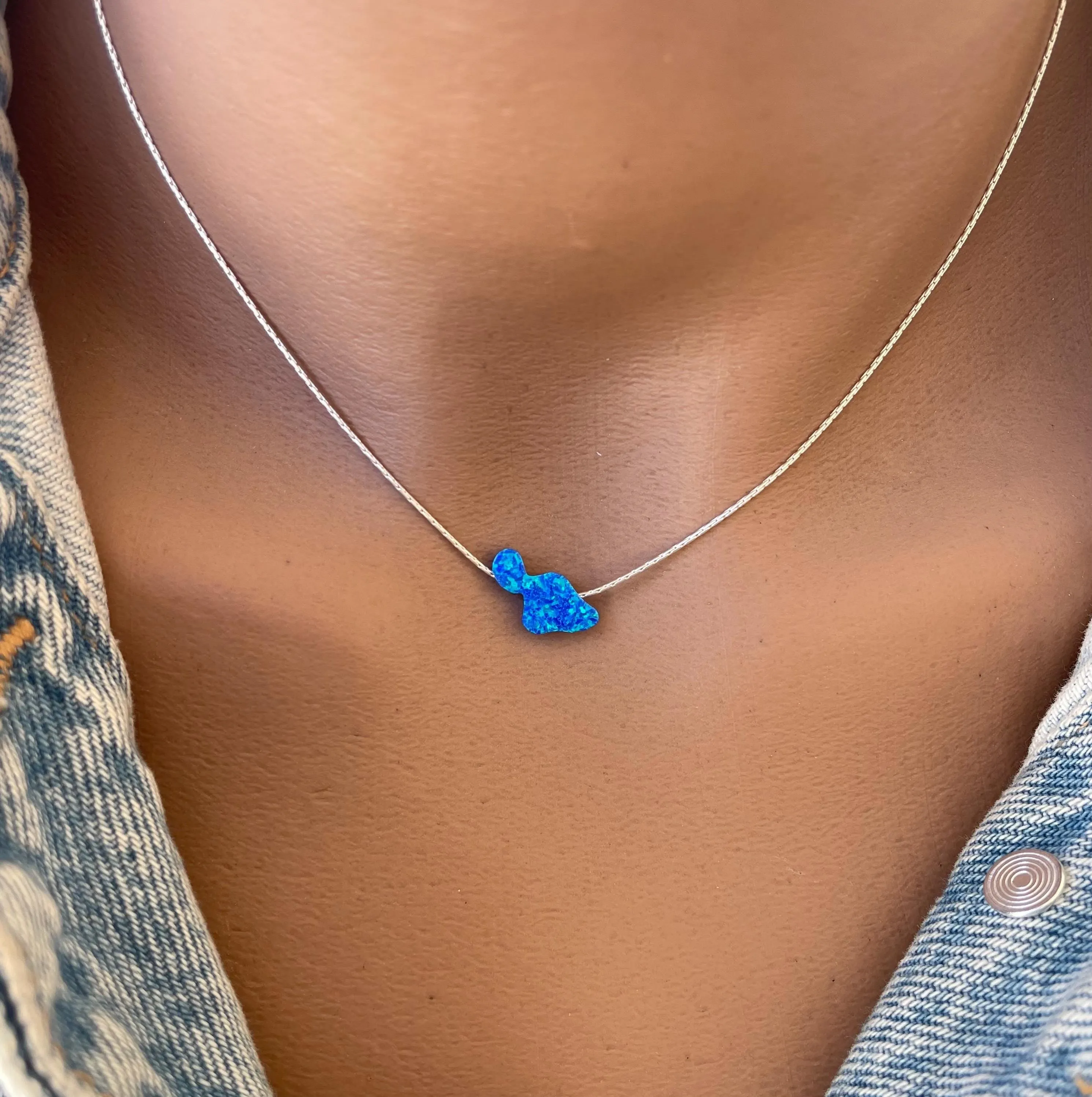 Maui Hawaii Opal Necklace, Maui Blue necklace, Opal Maui Pendant, Map necklace, Maui shape state necklace, HI necklace