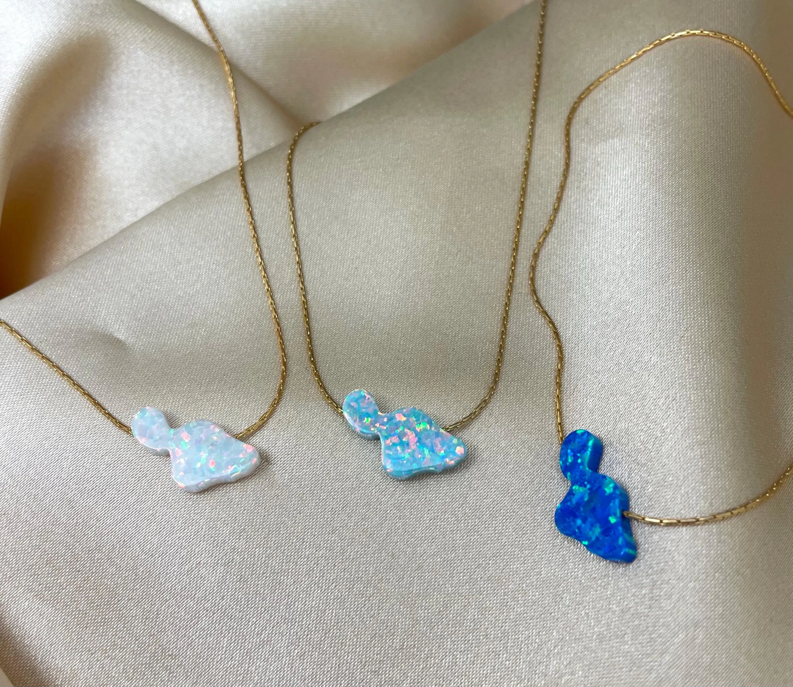 Maui Hawaii Opal Necklace, Maui Blue necklace, Opal Maui Pendant, Map necklace, Maui shape state necklace, HI necklace