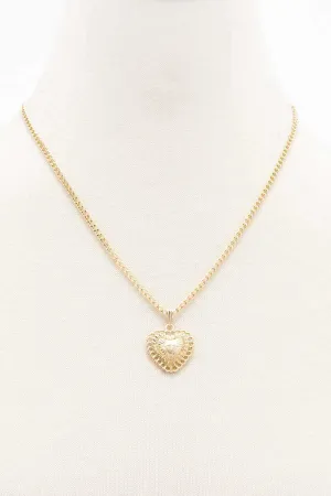 Metal Heart Pendant Necklace