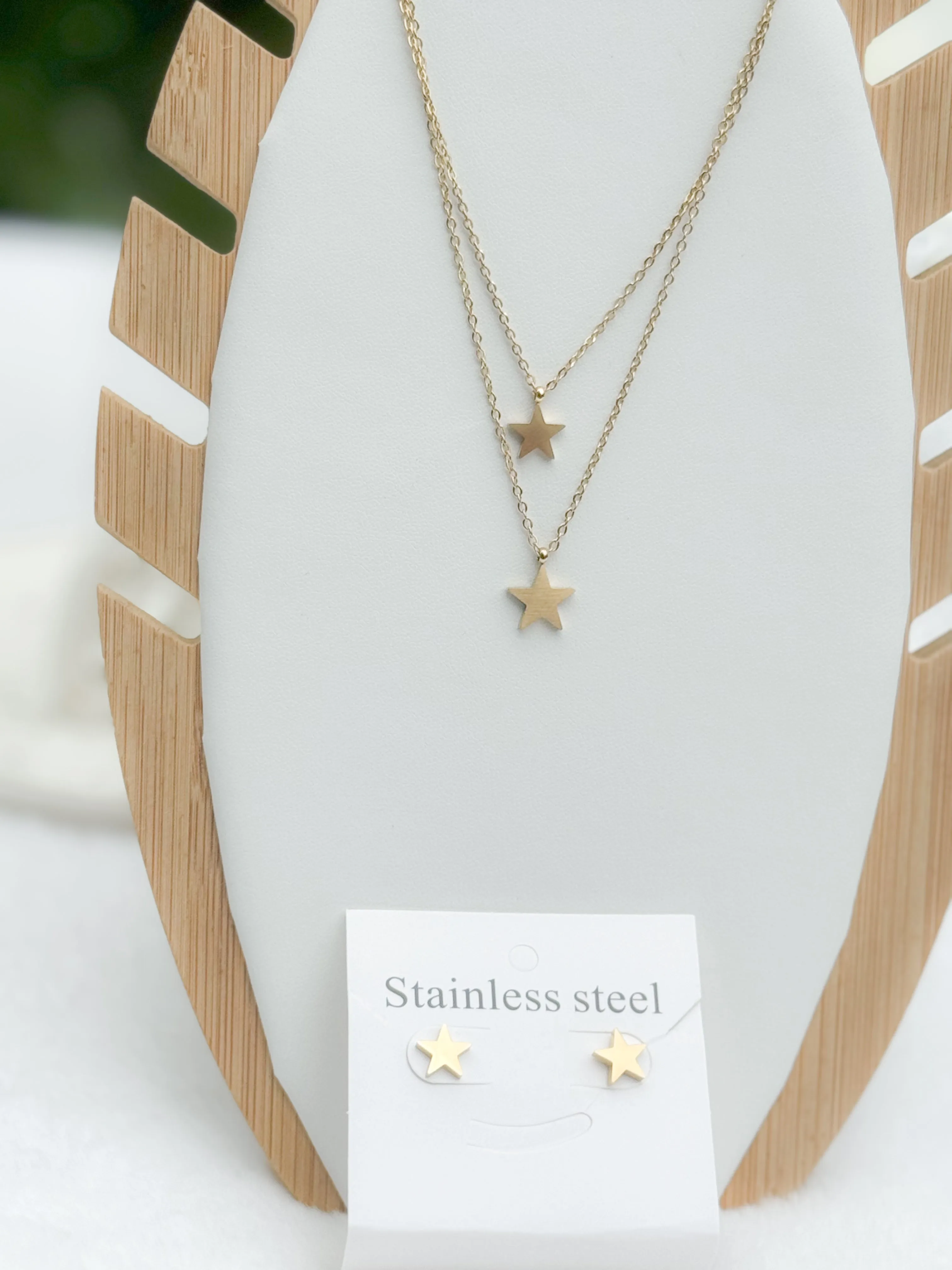 Necklace & Earrings set