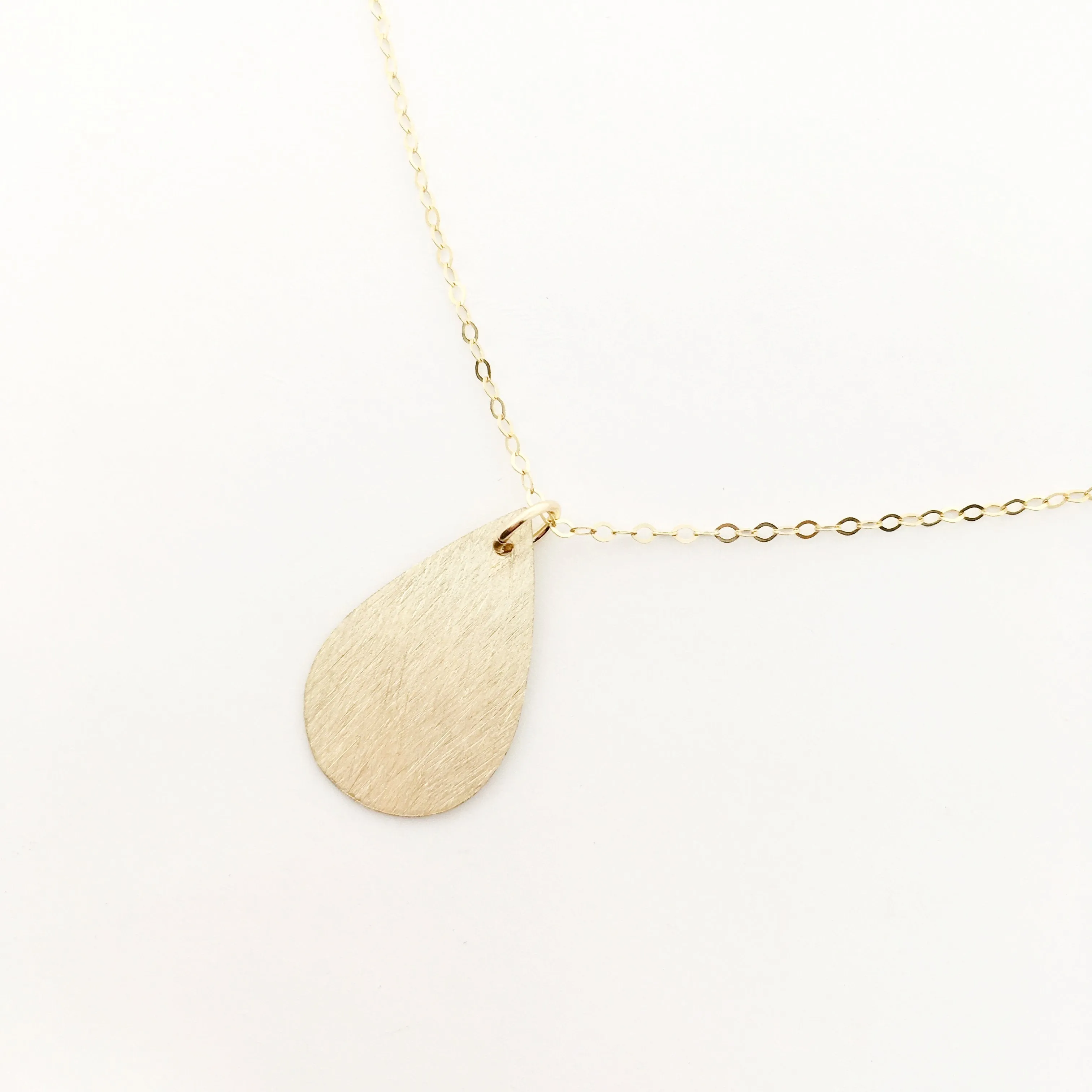 Nora Brushed Drop Necklace | Gold