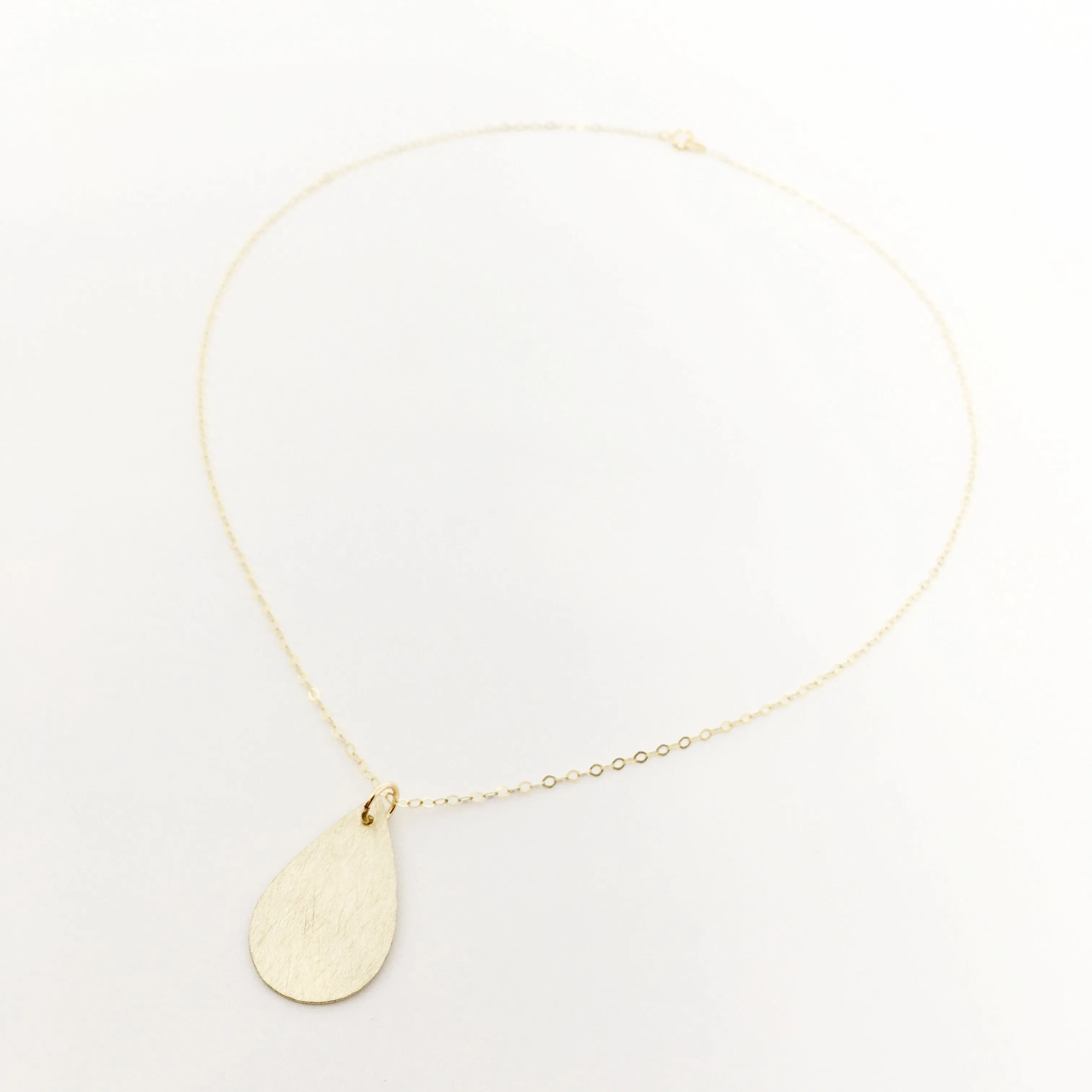 Nora Brushed Drop Necklace | Gold
