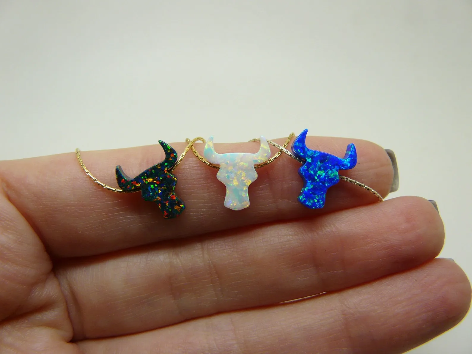 Opal Bull Necklace – Symbol of Strength