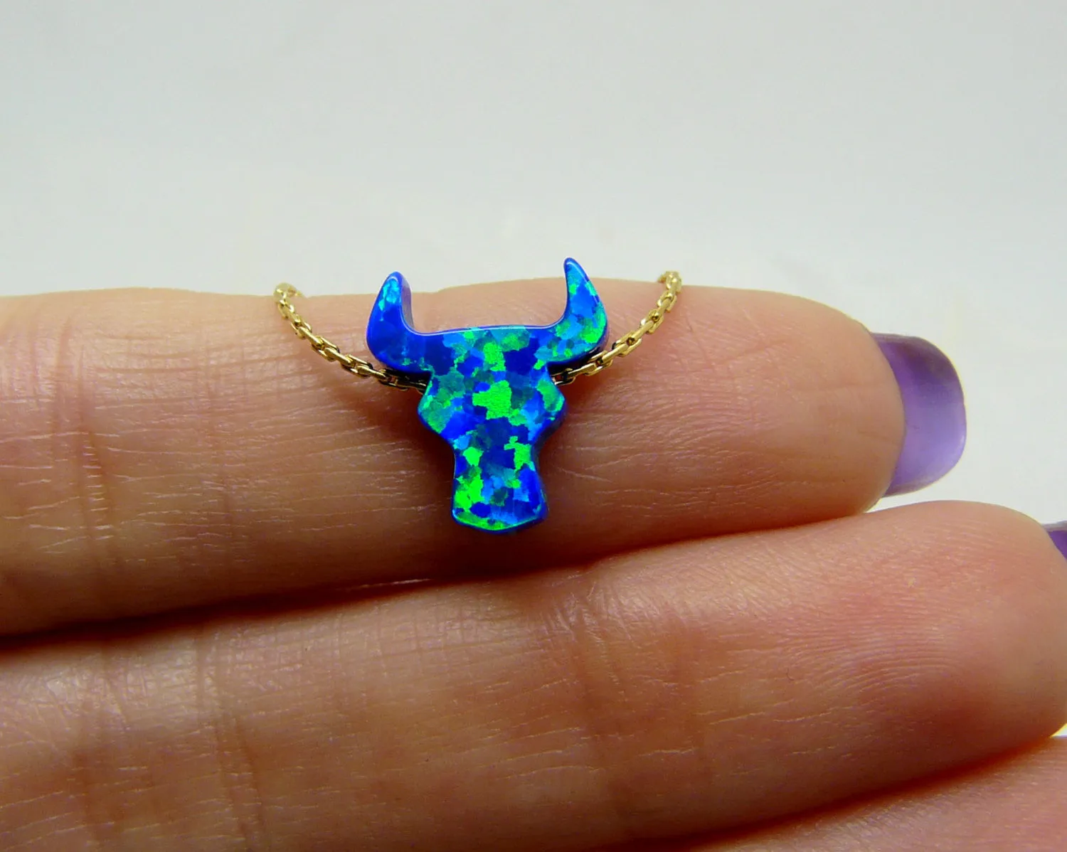 Opal Bull Necklace – Symbol of Strength