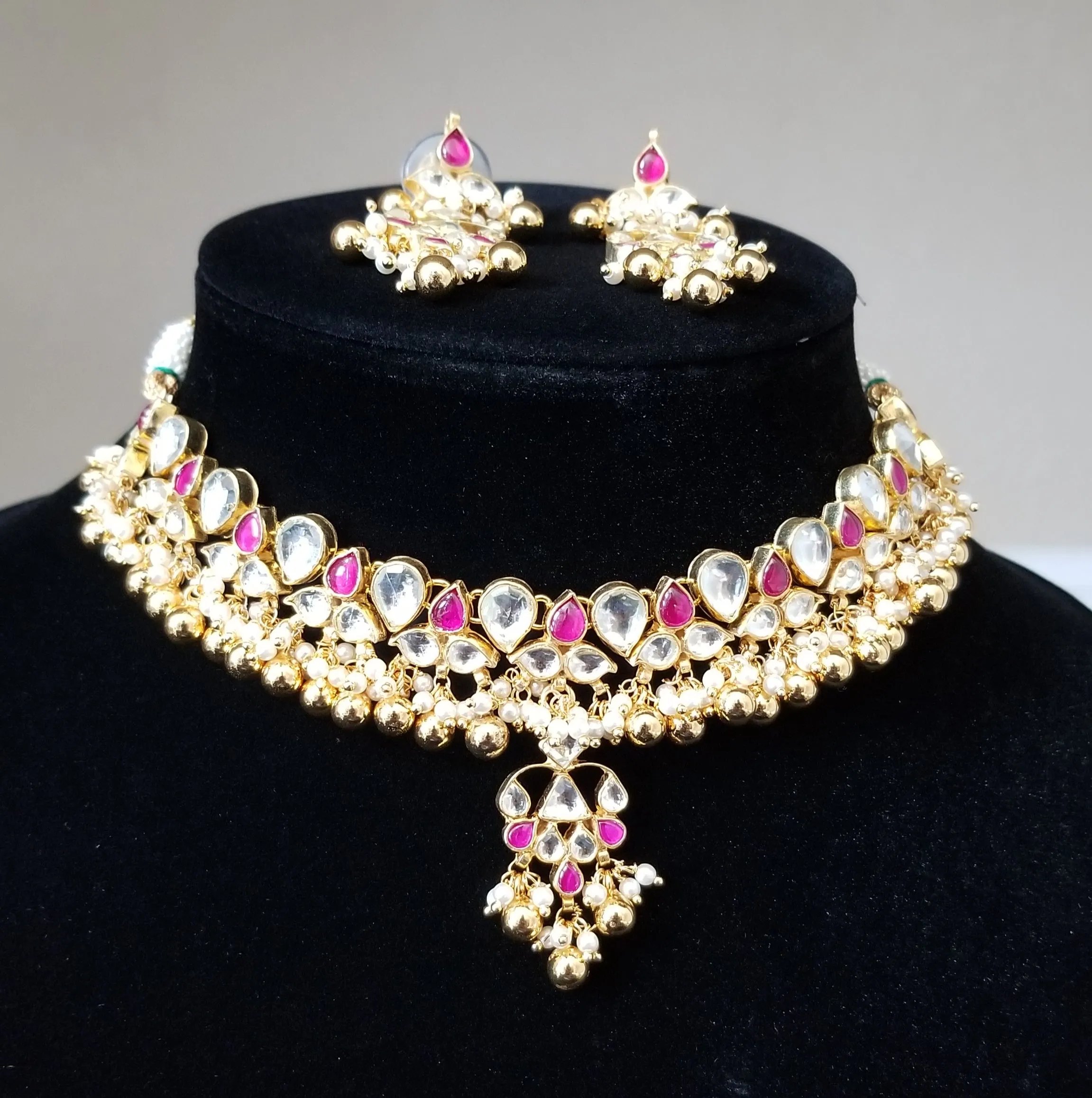 Pachi Kundan NecklaceSet With Gold Plating