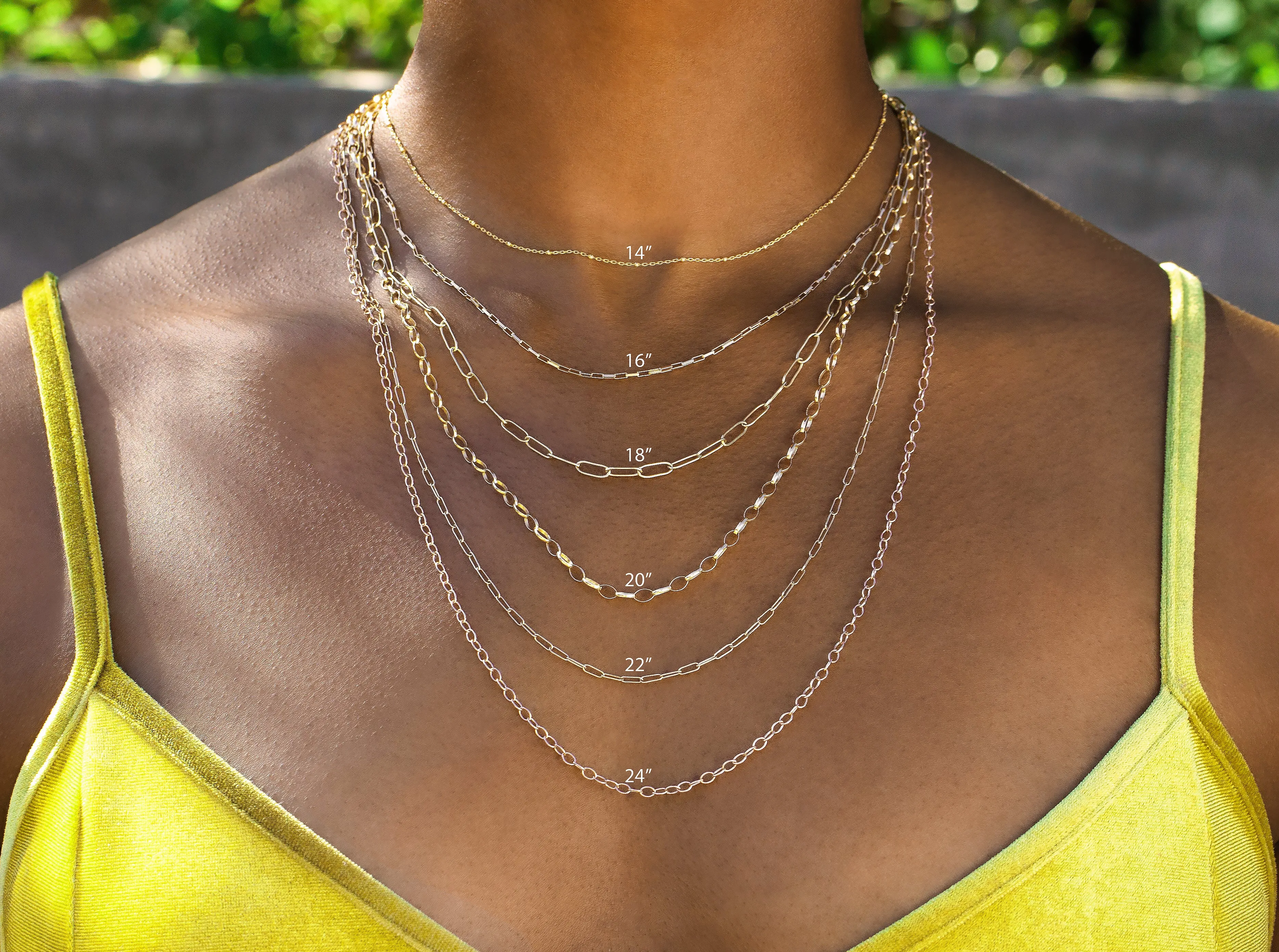 Petite Madonna Chain