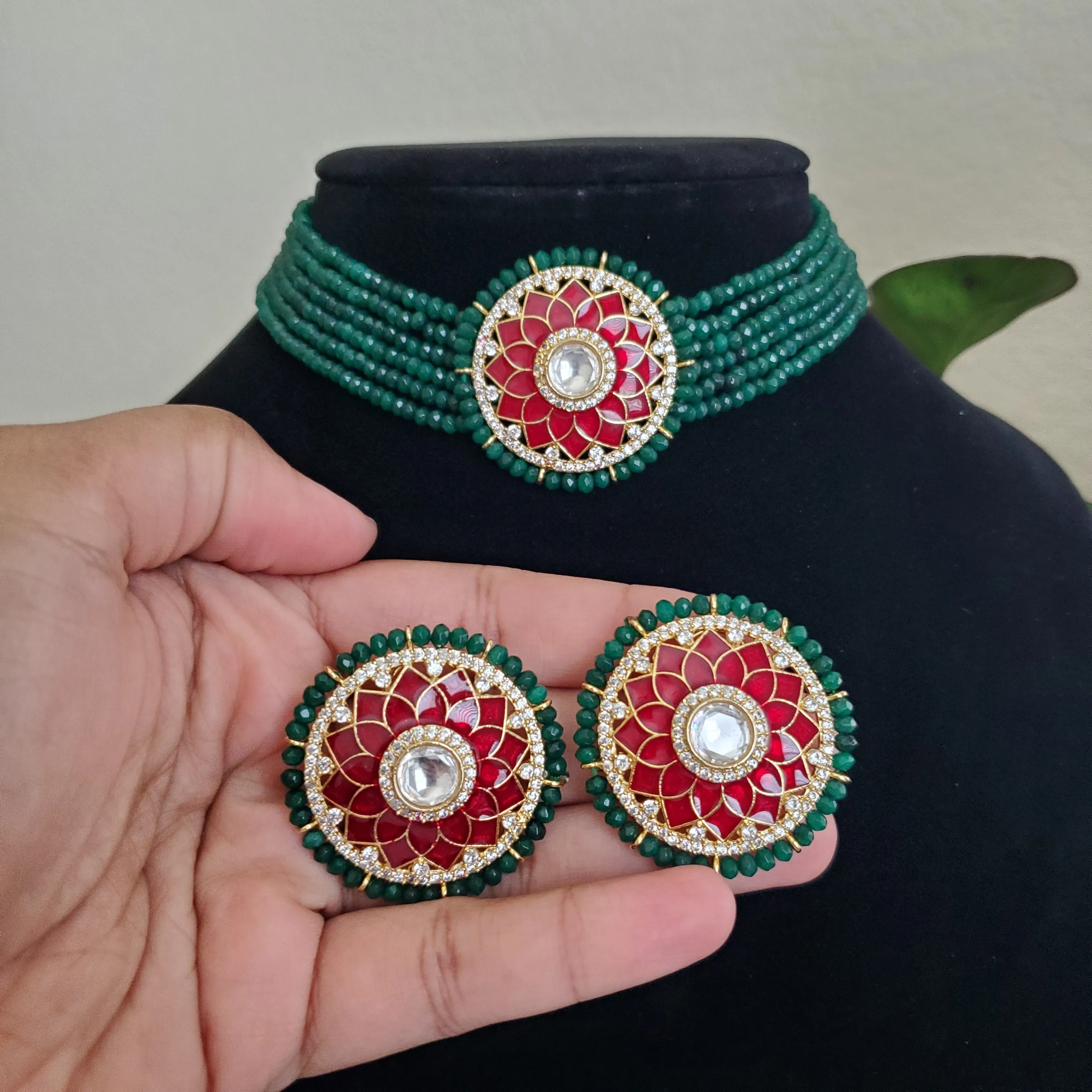 Premium Choker Set With Beads A77