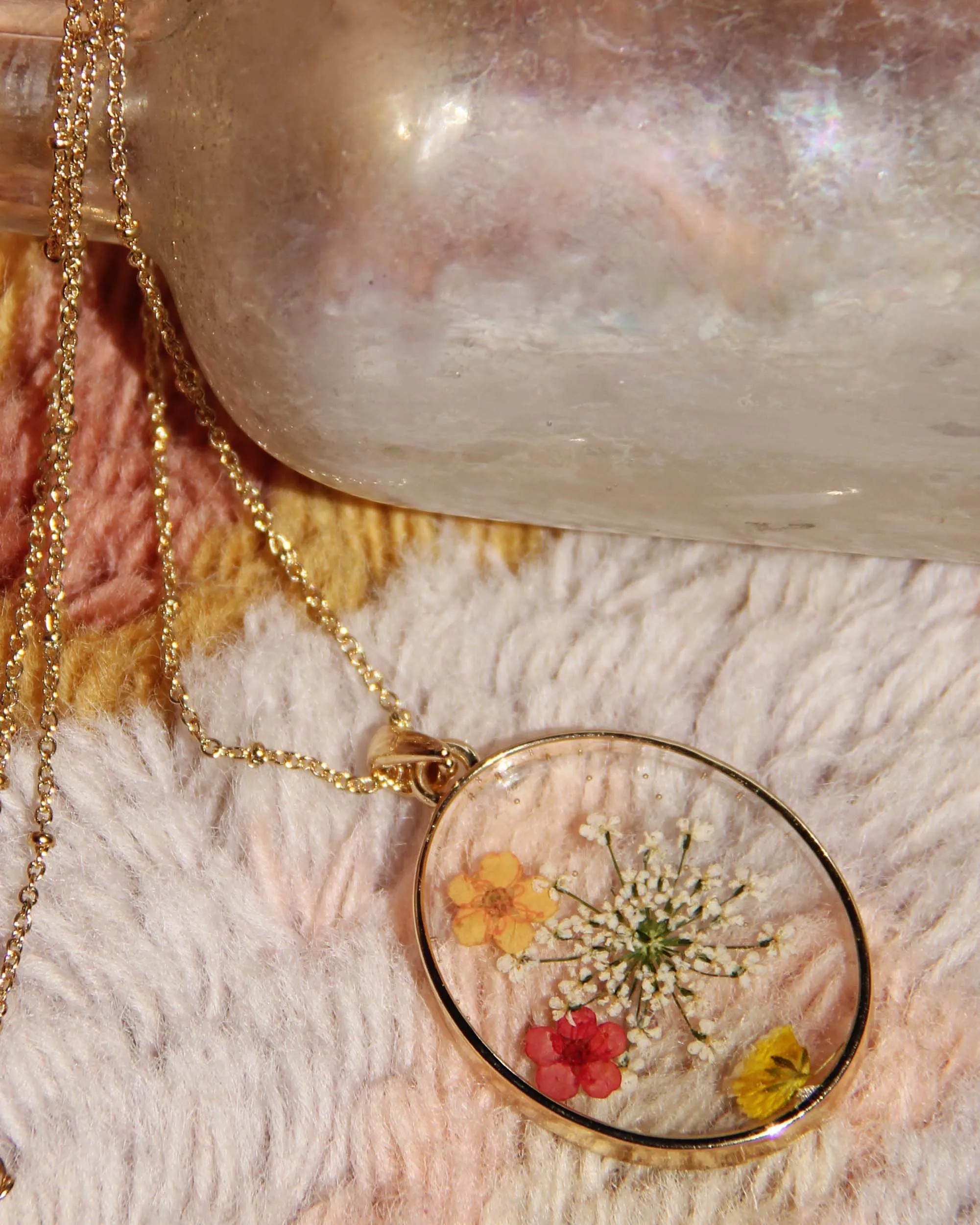 Pressed Wildflower Necklace - Oval