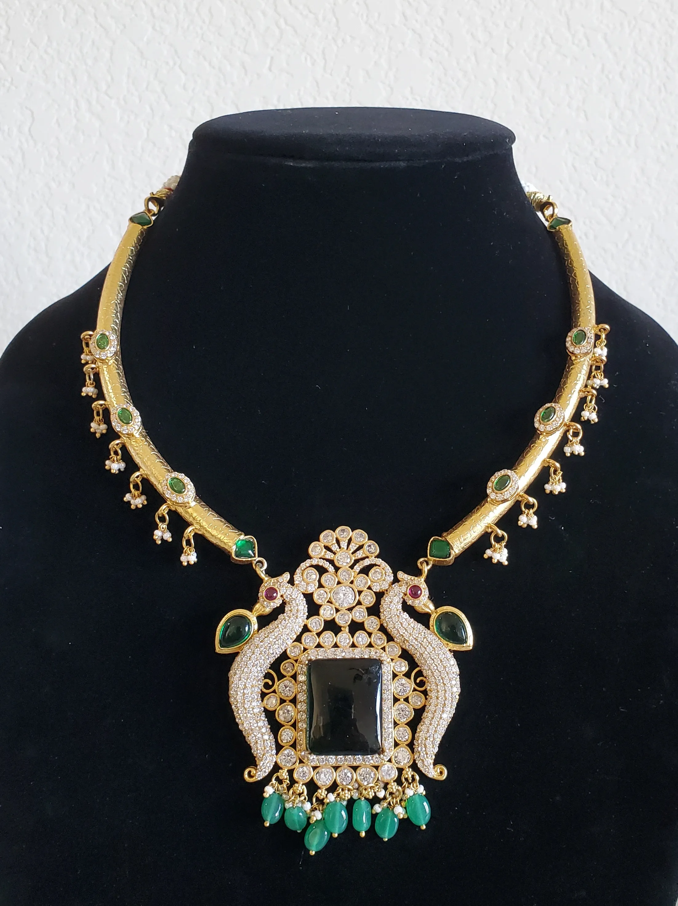 Rose Moissonite Look Alike Kante Necklace