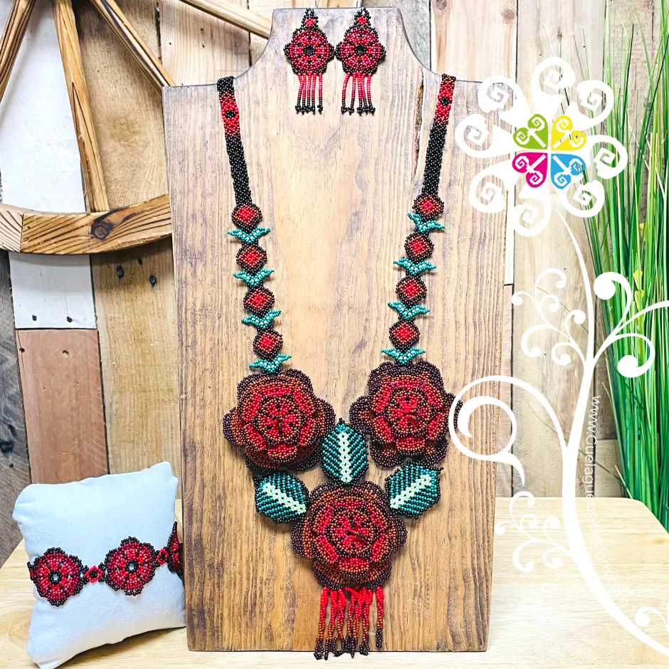 Roses Bouquet Beaded Set