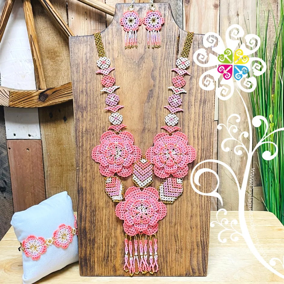 Roses Bouquet Beaded Set
