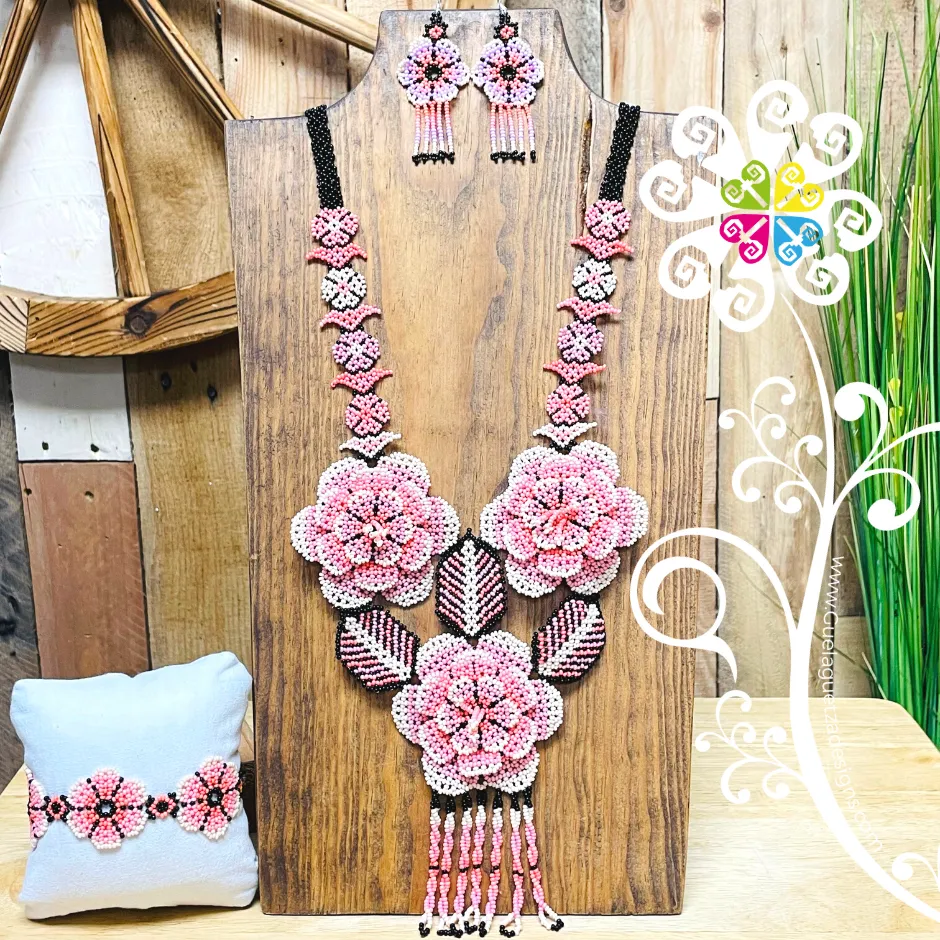 Roses Bouquet Beaded Set