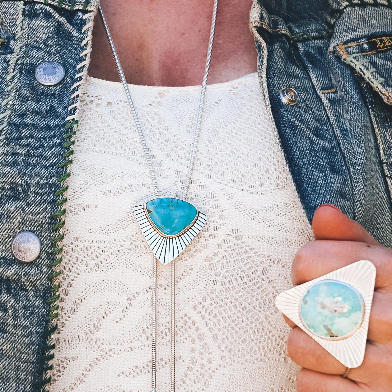 Royston Turquoise Chain Bolo