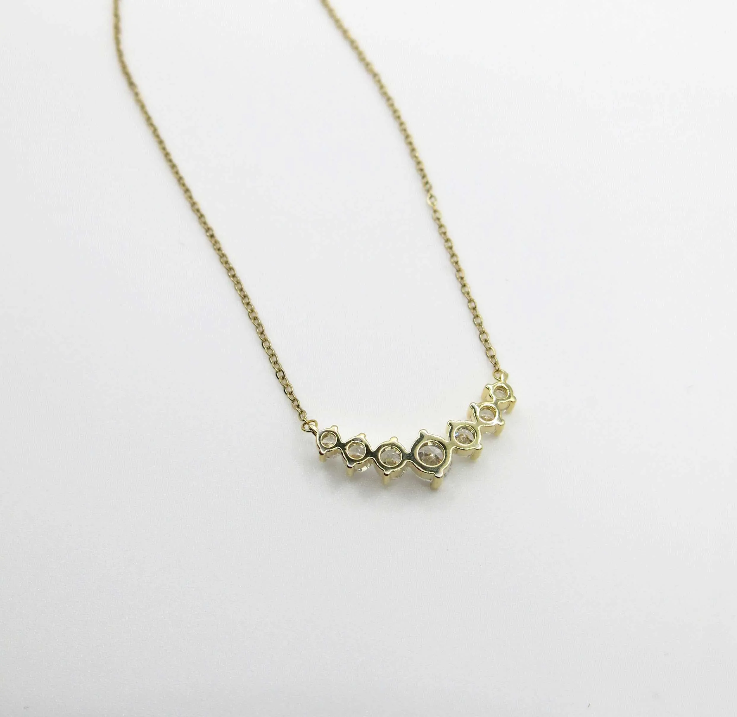 Solitaire Round Cut CZ Crystal Necklace, 14K Yellow Gold Bridal Charm Necklace, Wedding Diamond Gem Necklace