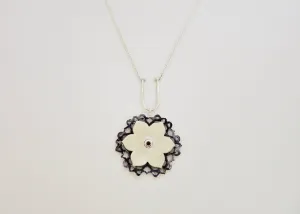Stunning, dual-tone, Mughal lotus necklace